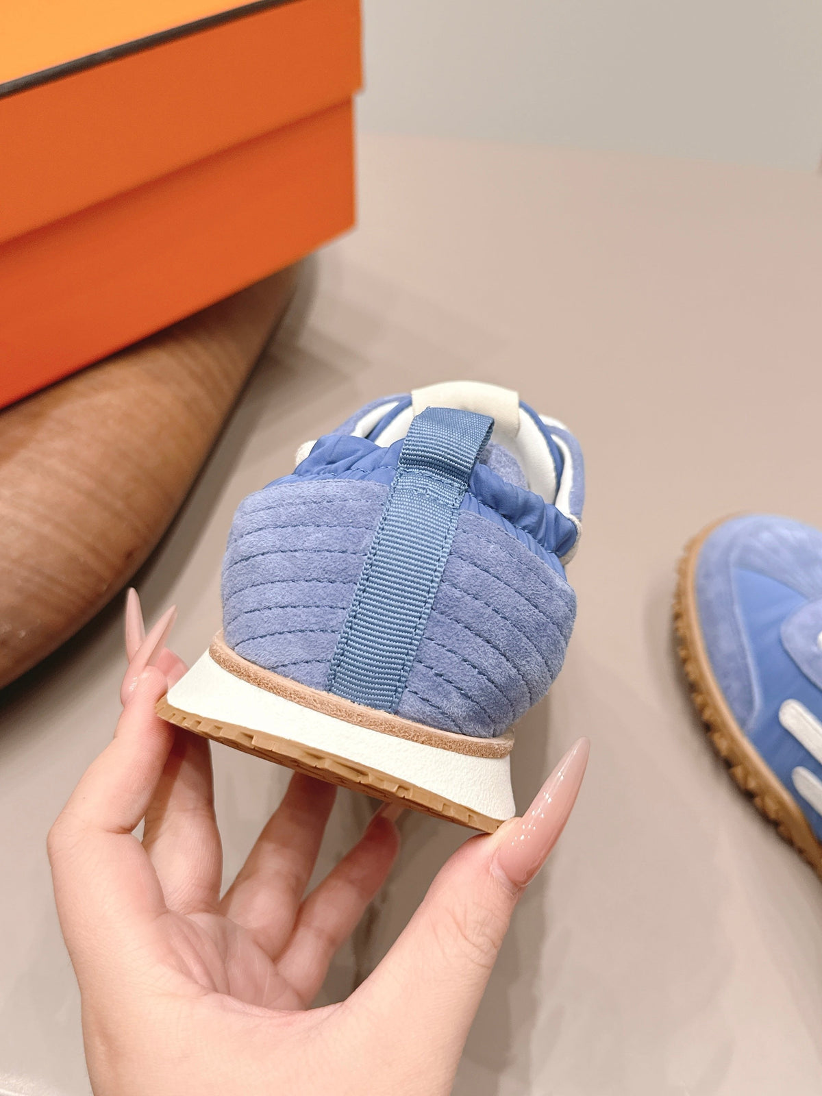 HM 26S Bouncing Sneakers Blue Nylon Suede