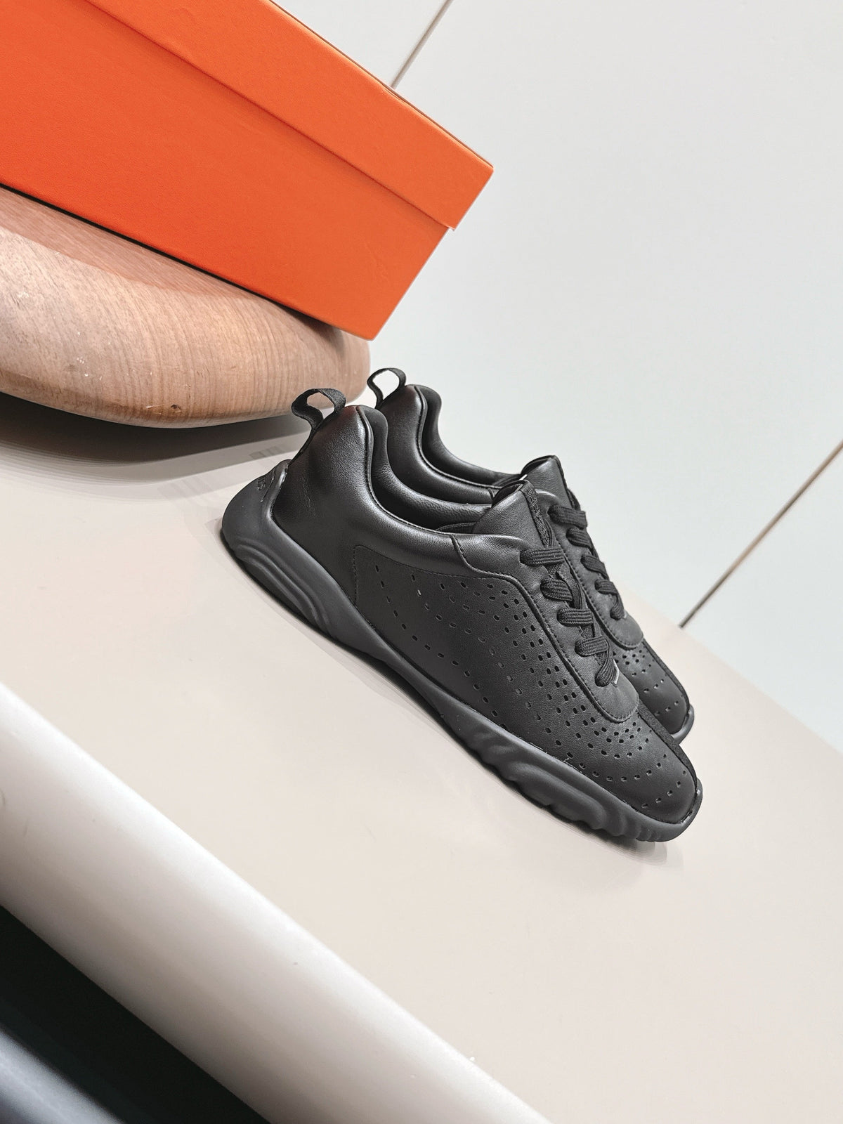 HM 26S Trail Sneakers White Perforated Calfskin (Copy)