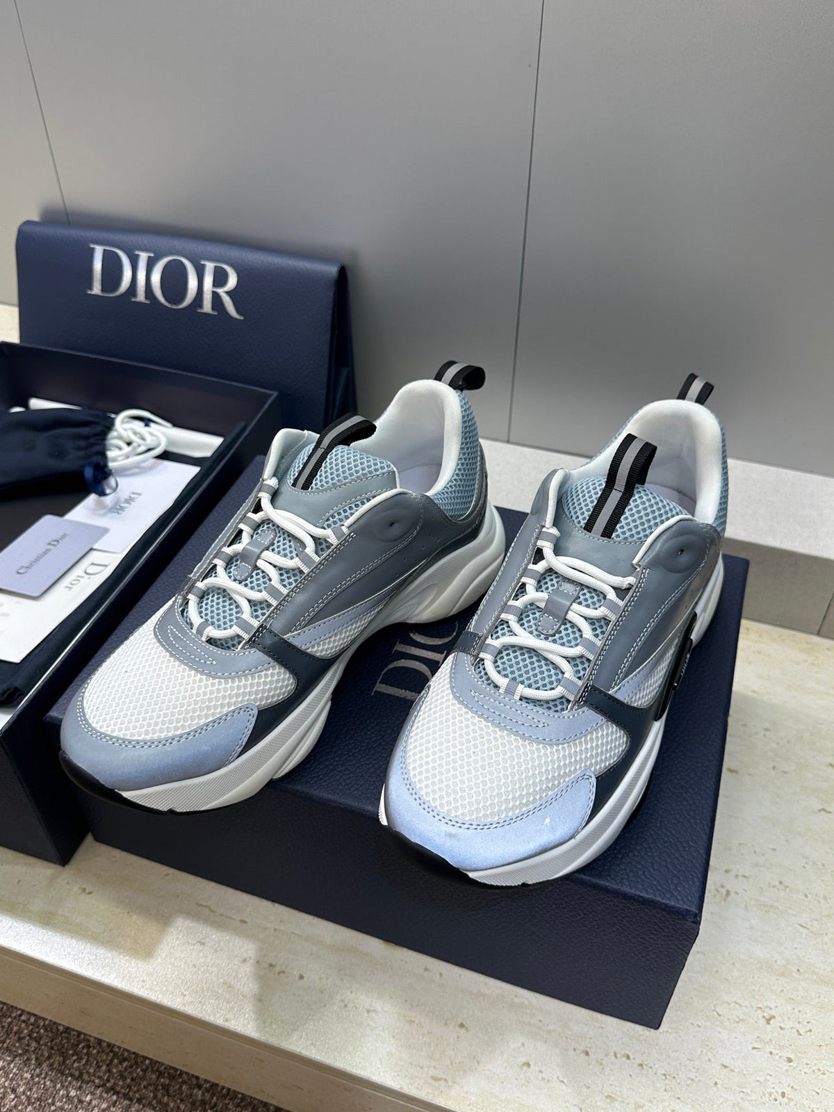 CD 26s Men B22 Sneakers Grey White Mesh Blue Trim 410295