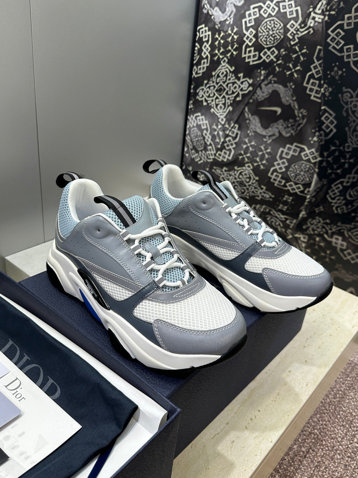 CD 26s Men B22 Sneakers Grey White Mesh Blue Trim 410295