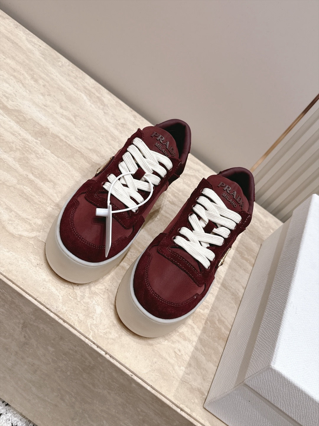 Prad 26s Downtown Sneakers Burgundy Re-Nylon Suede