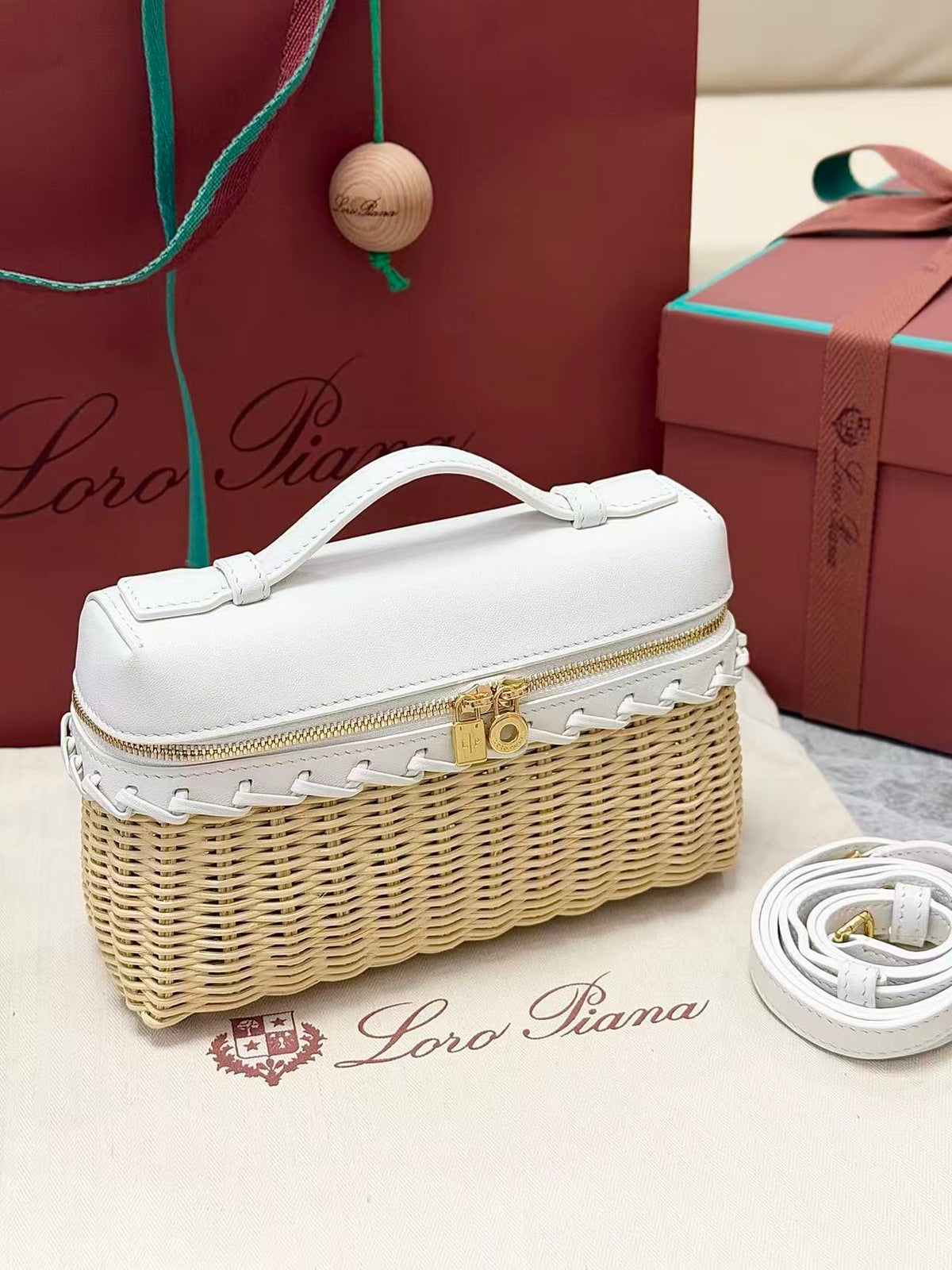 Loro Piana 2026 Extra Pocket L19 Bag Beige Pink Rattan Leather