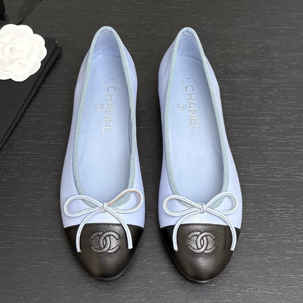 Chanel 2026 Two-Tone Ballet Flat Cowhide 168113