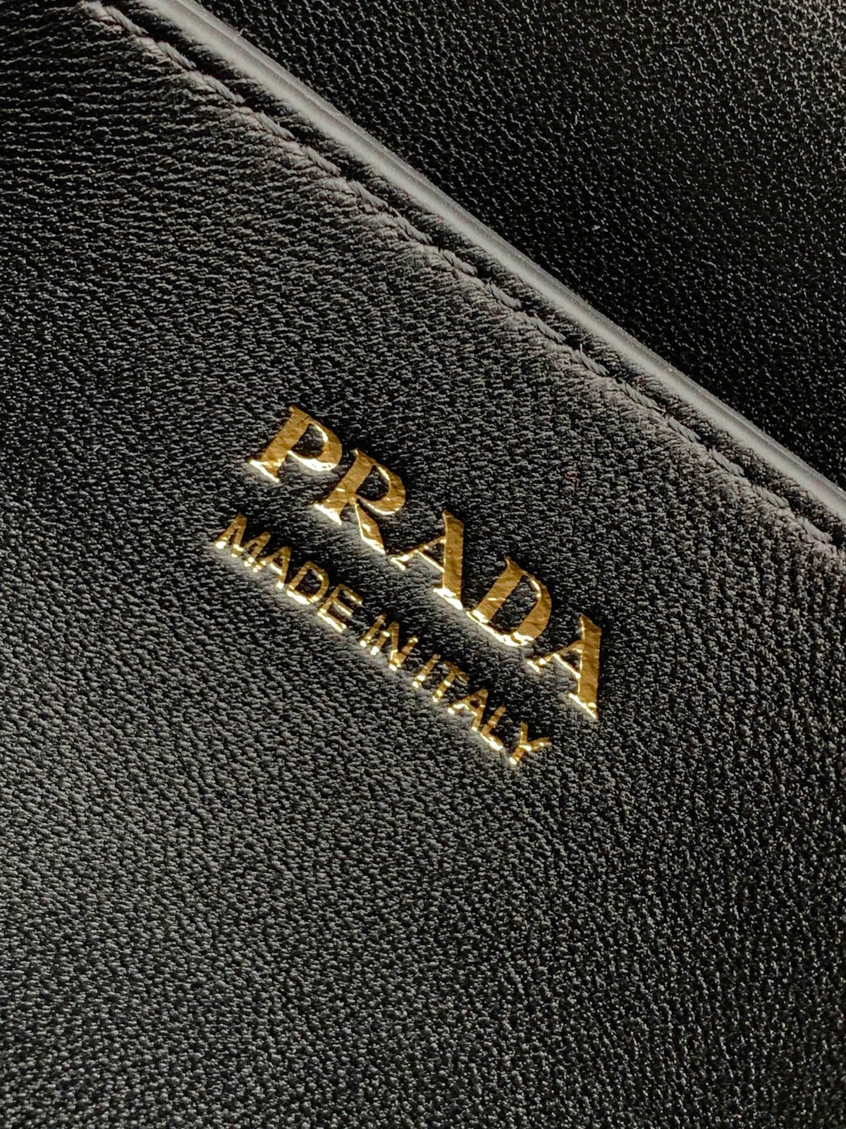 Prada 2026 Buckle Small Bag 22cm Leather