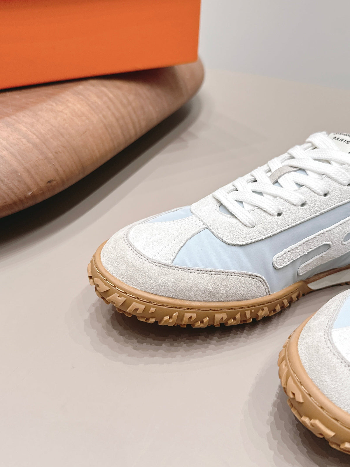 HM 26S Bouncing Sneakers Ice Blue Nylon Light Grey Suede