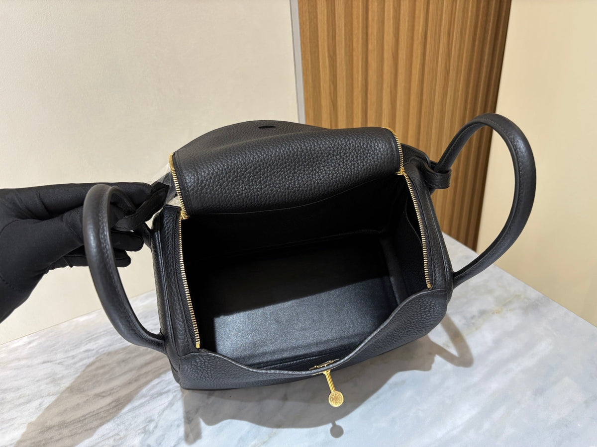 High-end Hermes 2026 Lindy 26cm Taurillon Clemence Leather