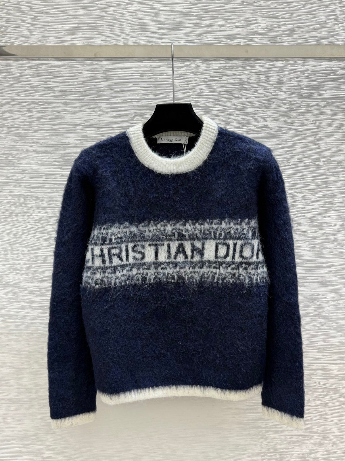 CD 26FW Signature Stripe Knit Sweater Wool 313310