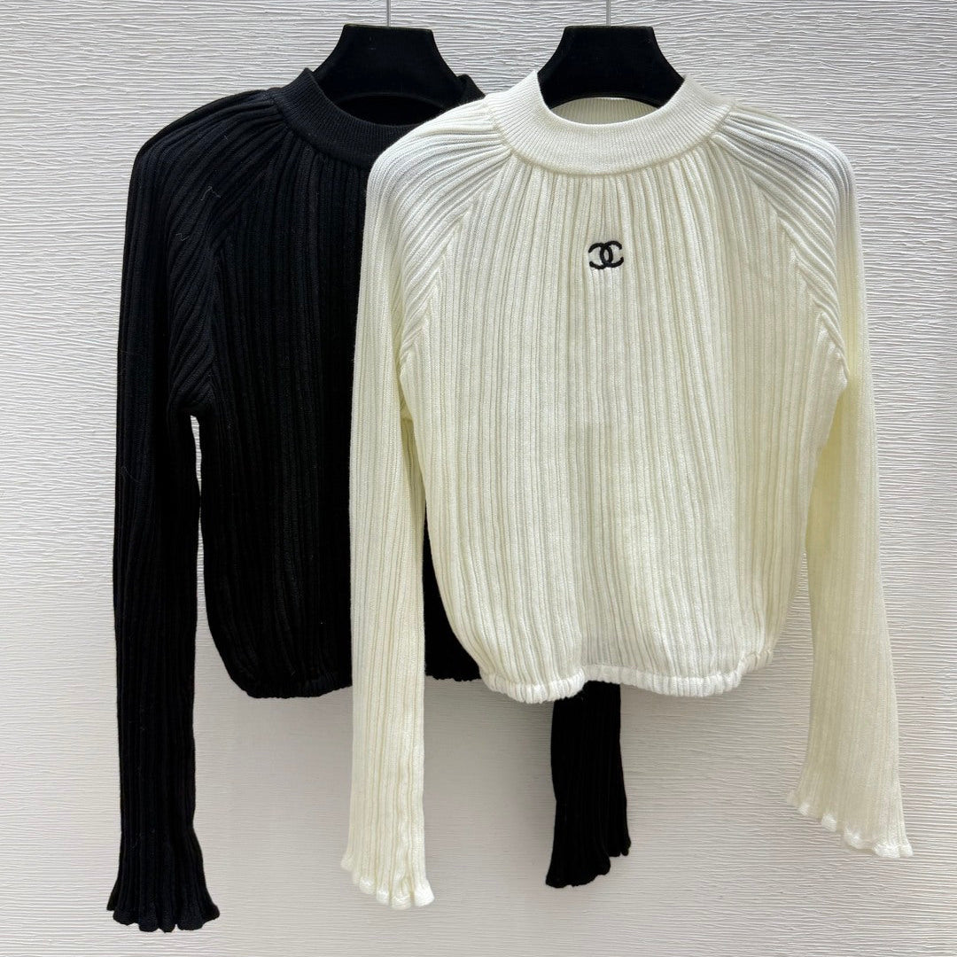 CC 26FW CC Logo Ribbed Knit Mock-Neck Sweater Fluted Sleeves Viscose 313535