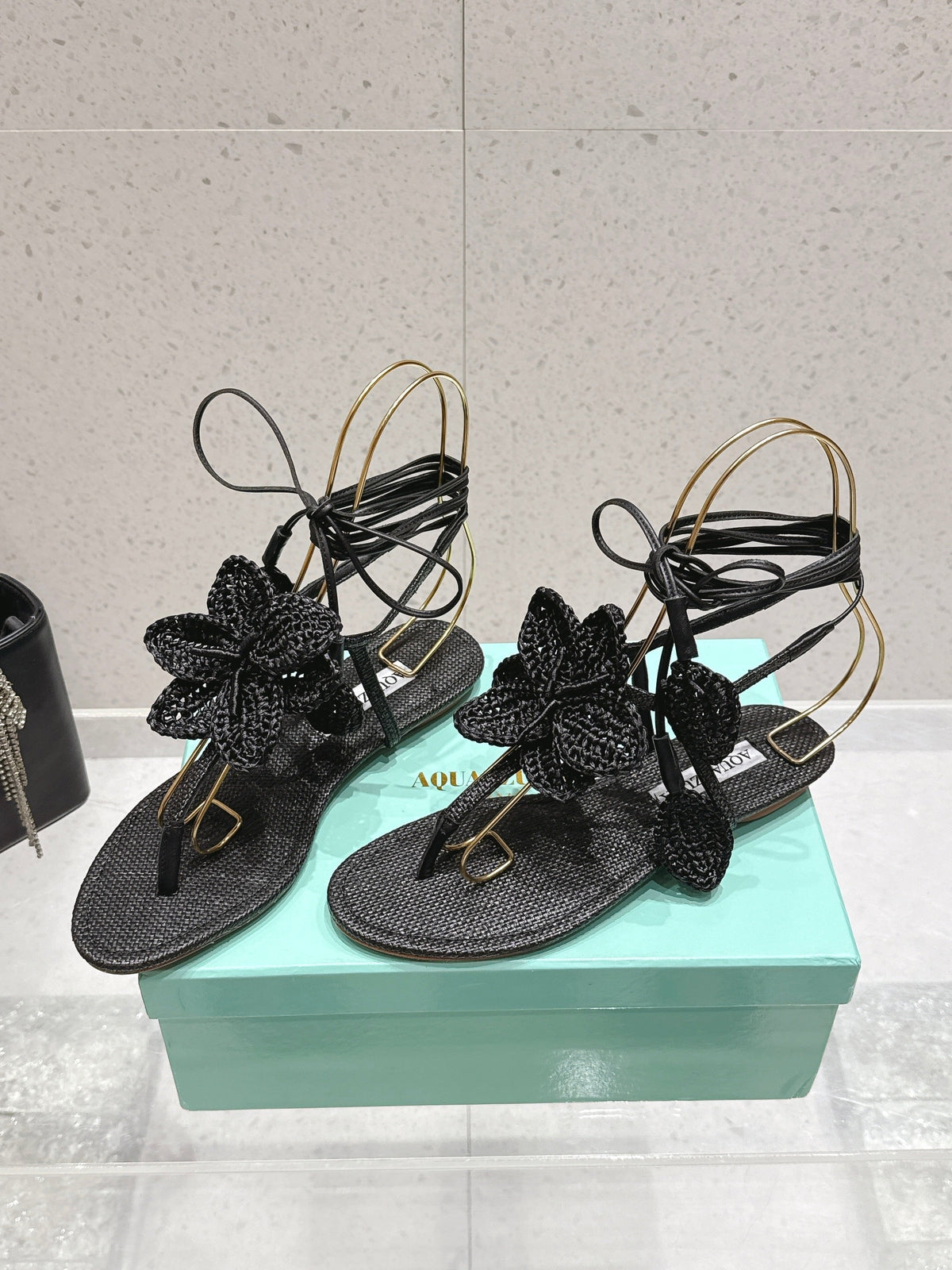 Aquazzura 26s Floral Thong Sandals Black Woven Raffia 842159