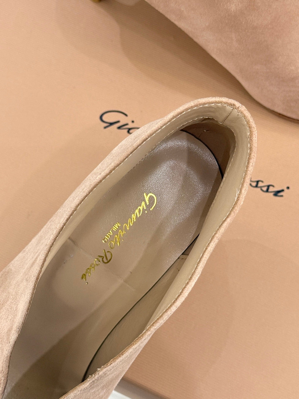 GR 26s Vania Pumps 9cm Praline Suede 175087