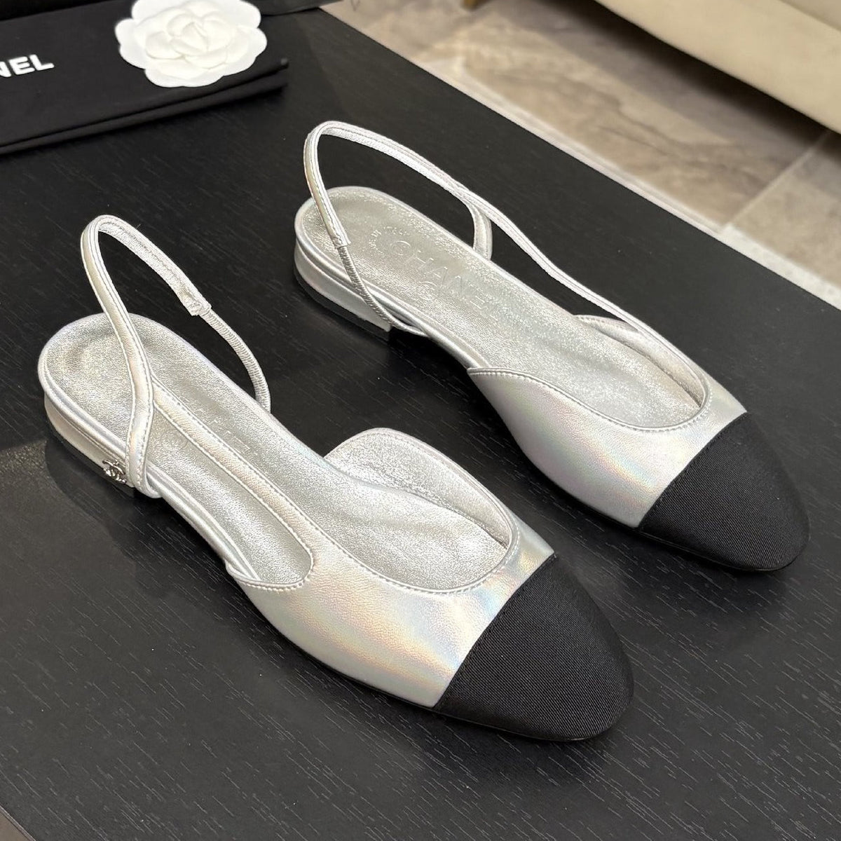 Chanel 2026 Two-Tone Slingback 2.0cm Cowhide 168114