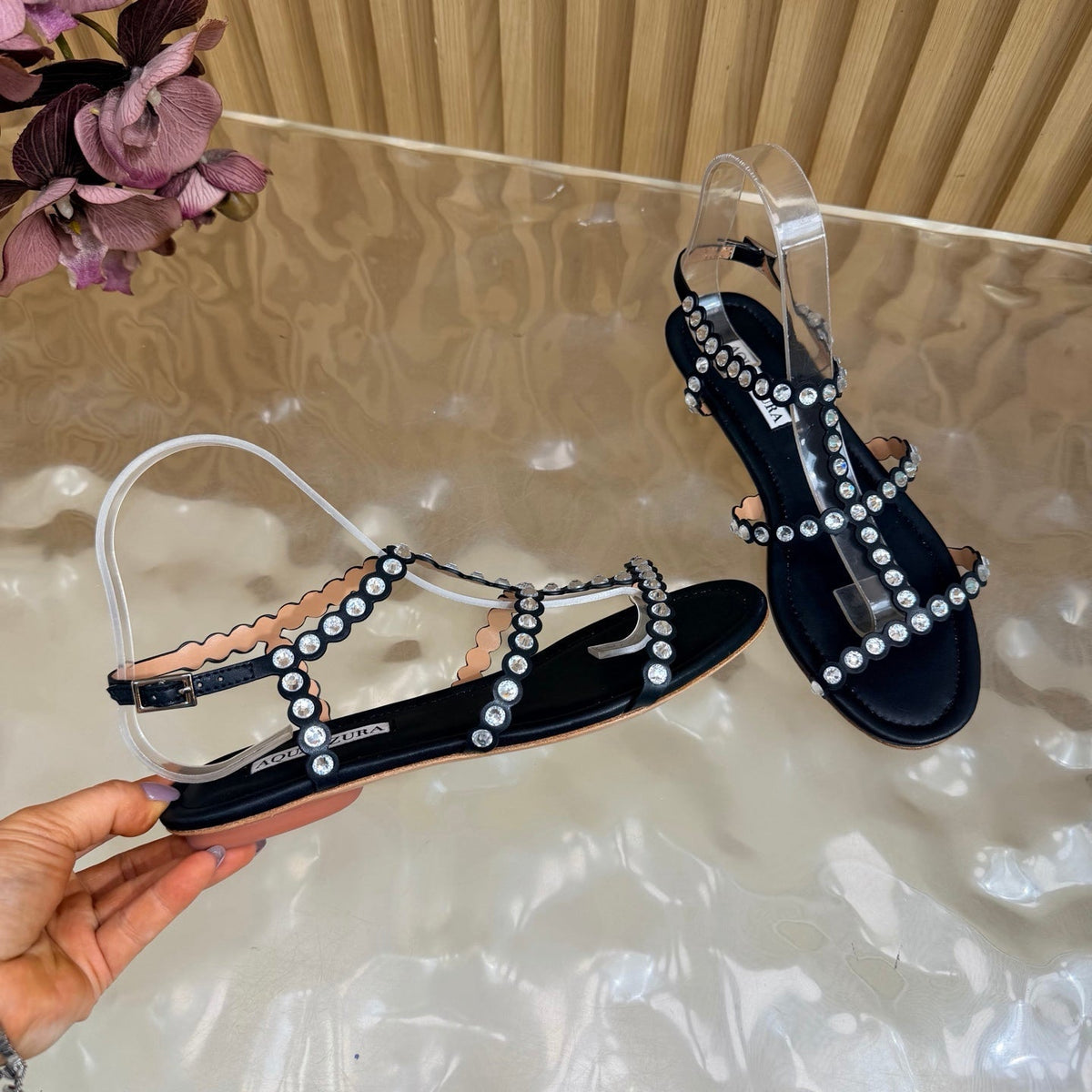 Aquazzura 26s Flat Sandals Black Calfskin Crystal Embellished 839514