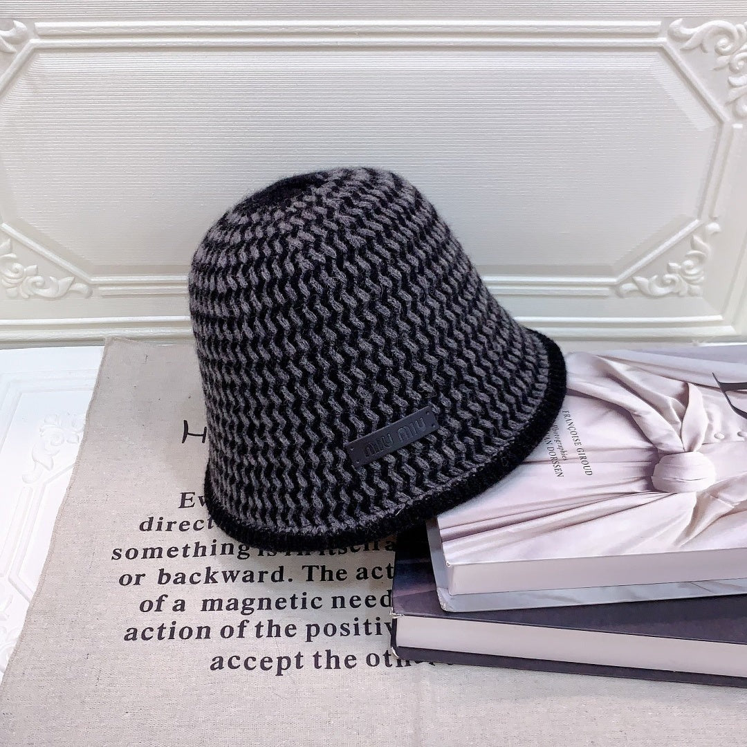 Miu Bucket Hat 215957