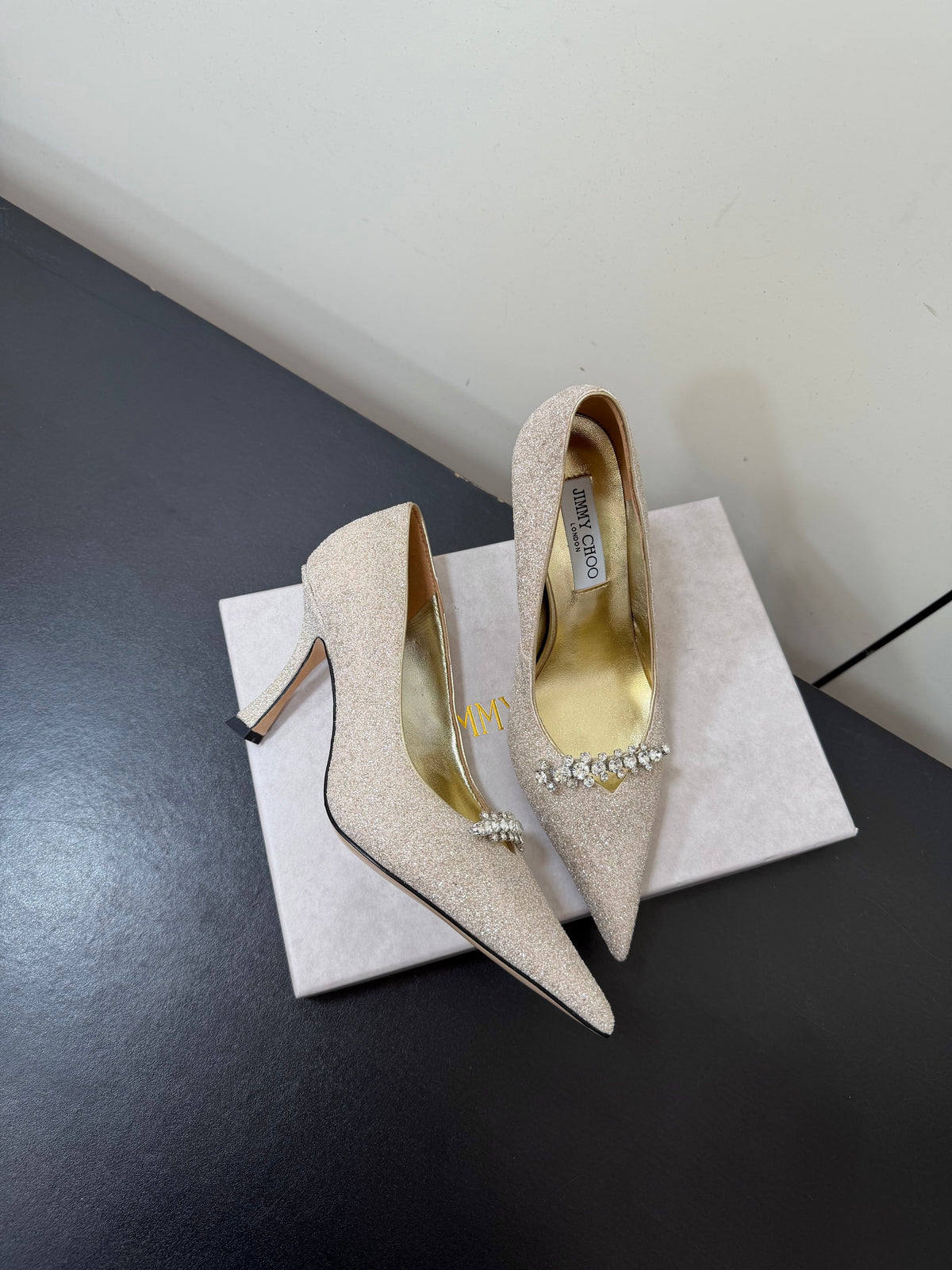 Jimmy Choo 26S Embellished High Heels 9.0cm Champagne Gold Glitter 842195