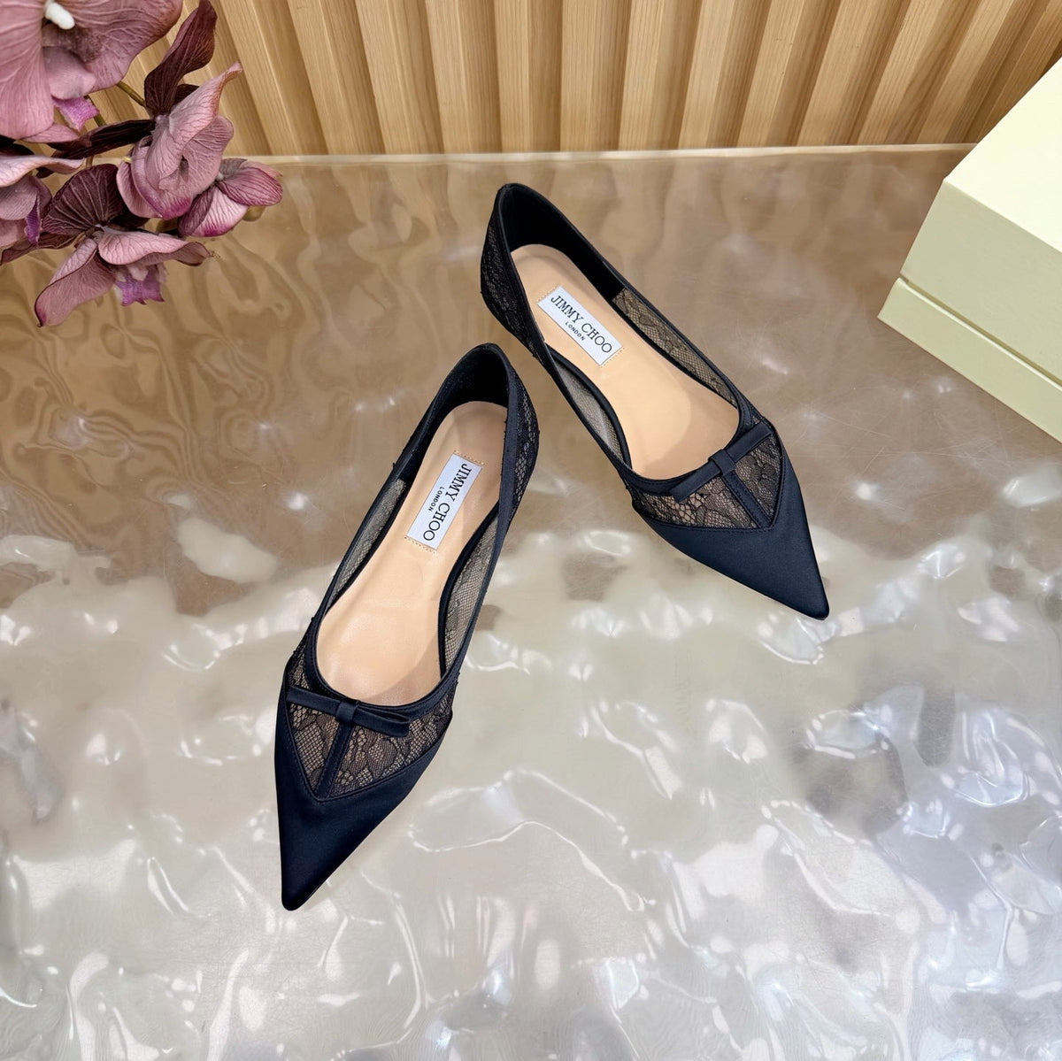 Jimmy Choo 26S Flats Black Lace And Satin 529146