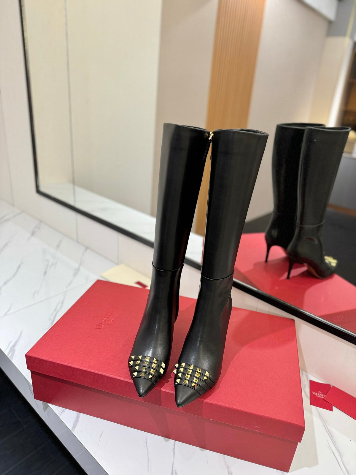 VLTN Garavani 26W Rockstud High-Top Boots 8cm Stiletto Black Leather 145162