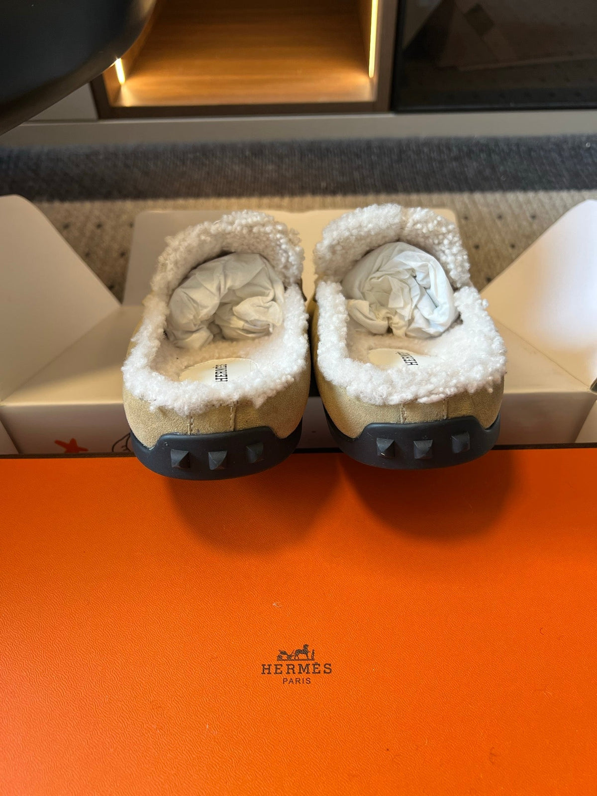 HM 26S Destin Mules Beige Suede