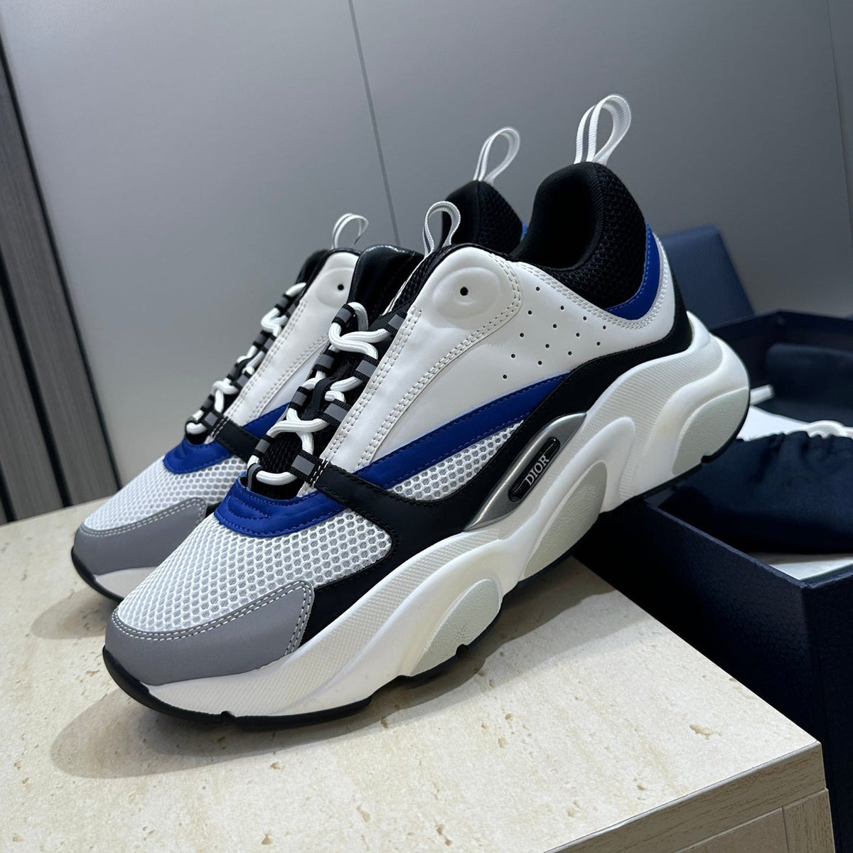 CD 26s Men B22 Sneakers White Grey Royal Blue Trim 834915