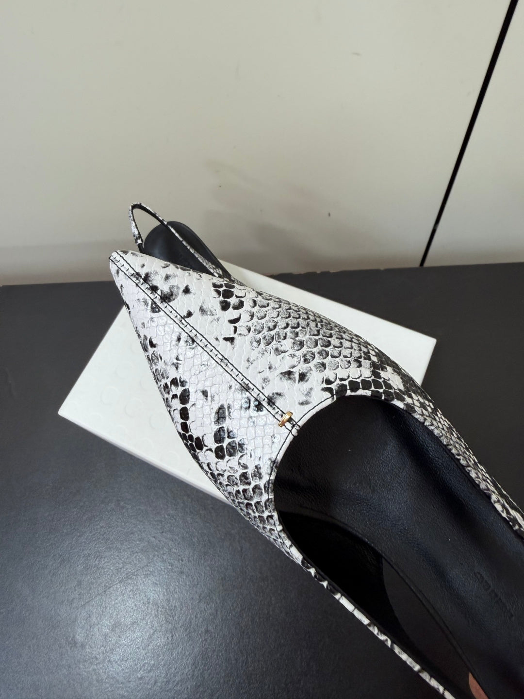 Khaite 26s Mercere Slingbacks 5cm Python Leather 909457