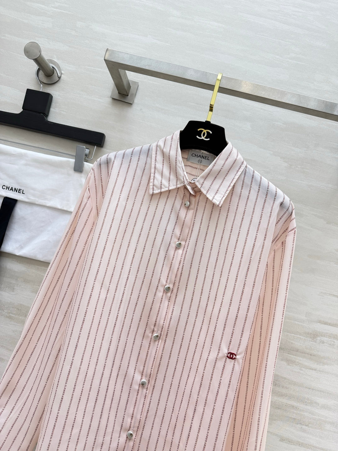 CC 26FW Striped Shirt Back Tie Detail Light Pink Cotton 441640