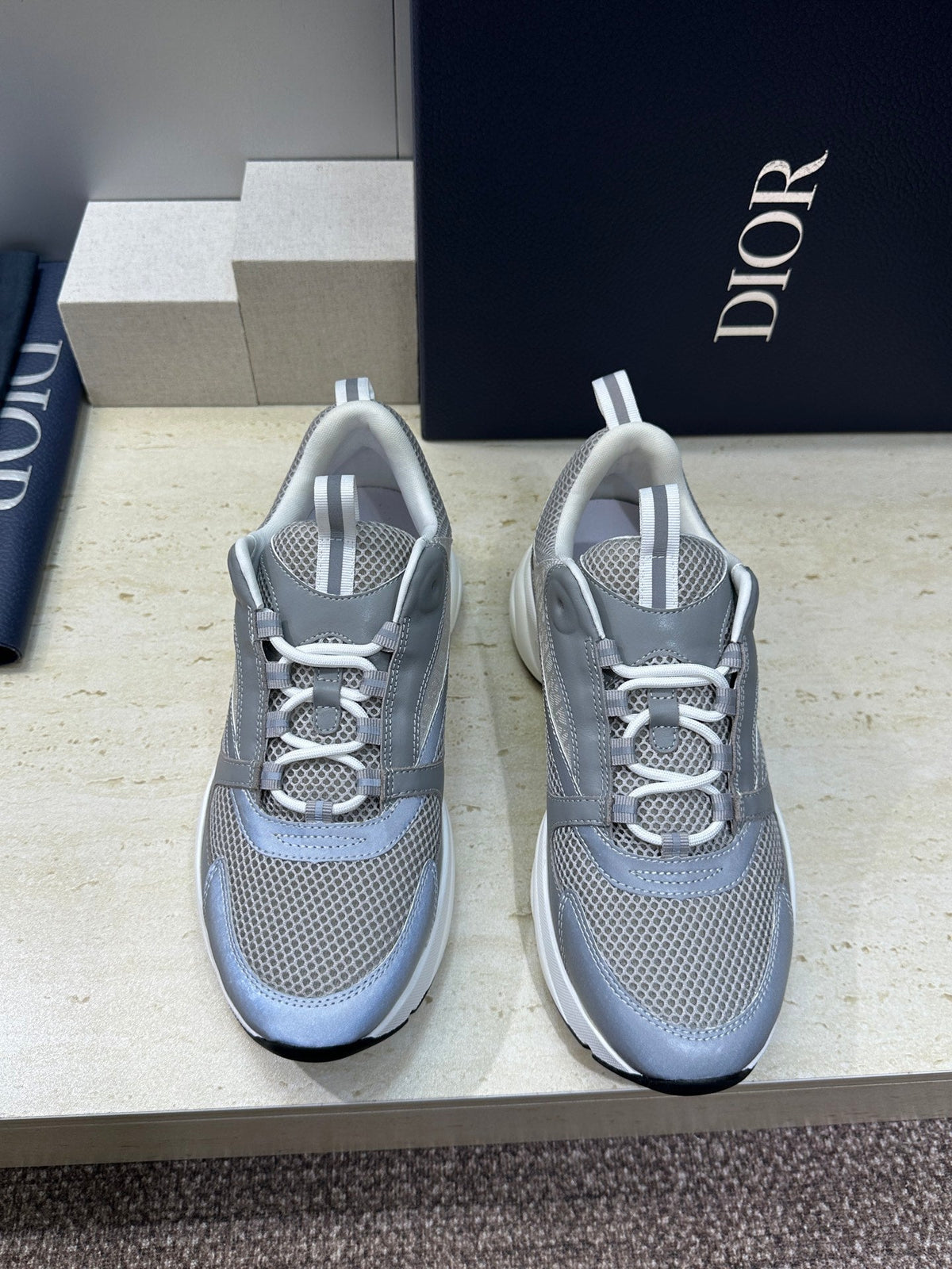 CD 26s Men B22 Sneakers Grey Oblique Jacquard Canvas 835214