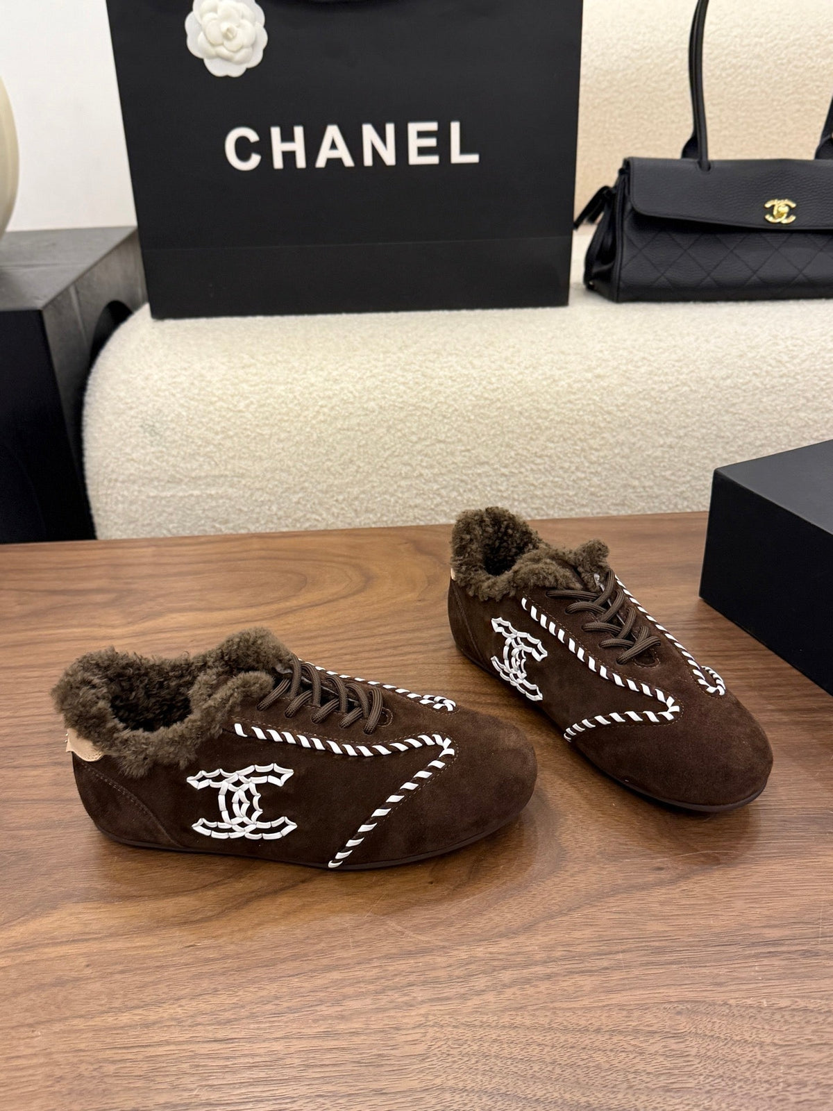 Chanel 2026 Sneaker Suede Wool 173401