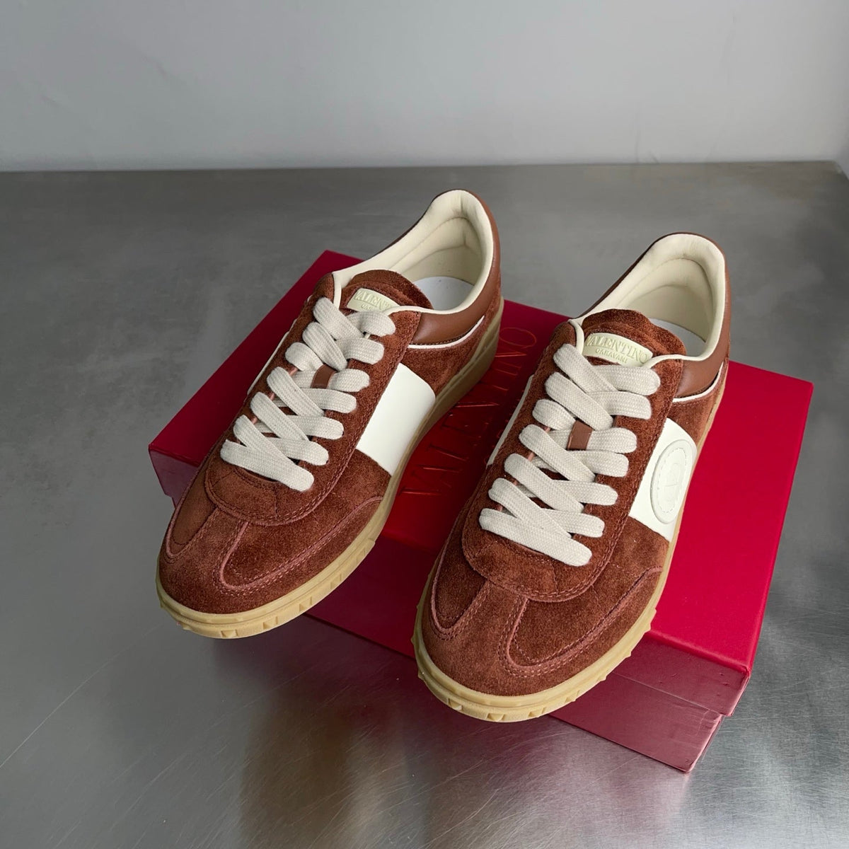 Valentino 2026 Upvillage Crosta Sneaker Suede 251048