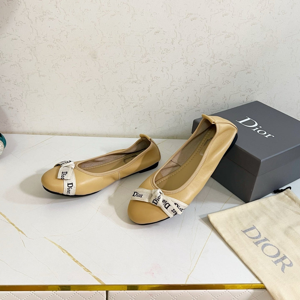 Dior 26s Bow Ballet Flats Beige Calfskin