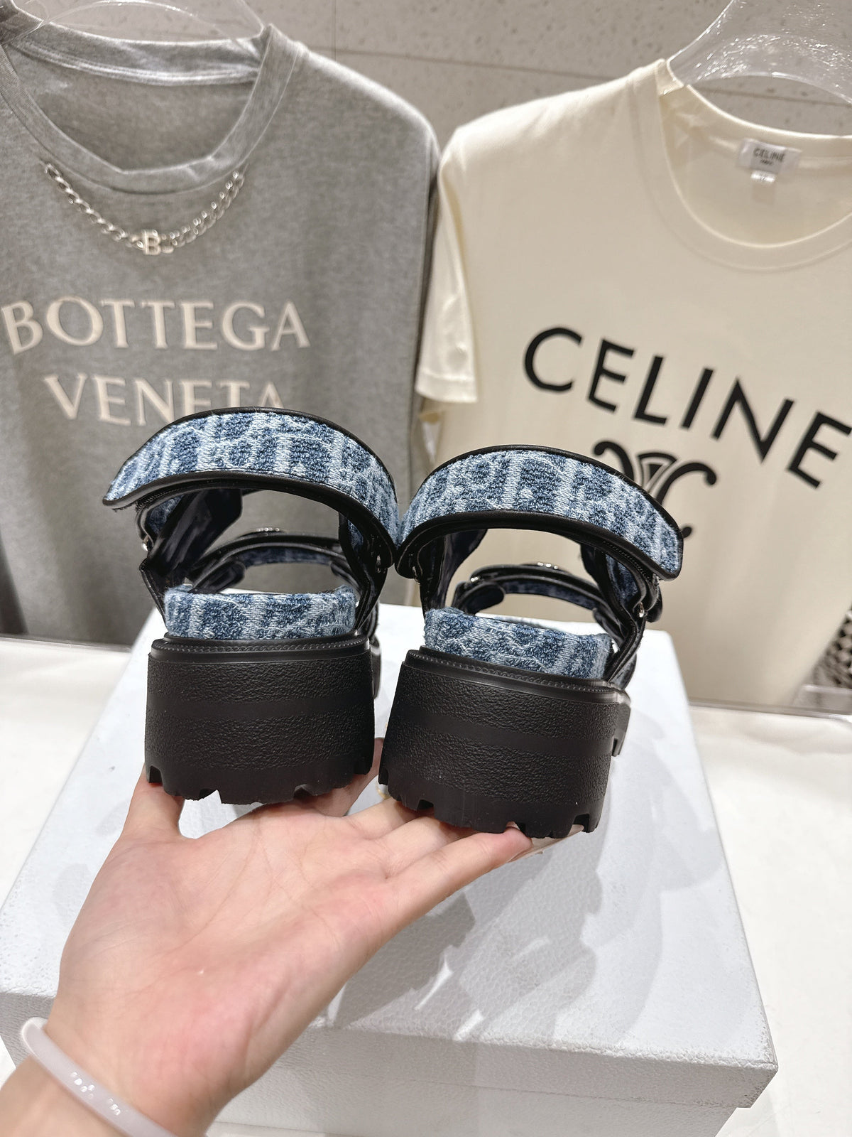 CD 26s D Wander Sandals Blue Dior Oblique Denim Silver Hardware 839204