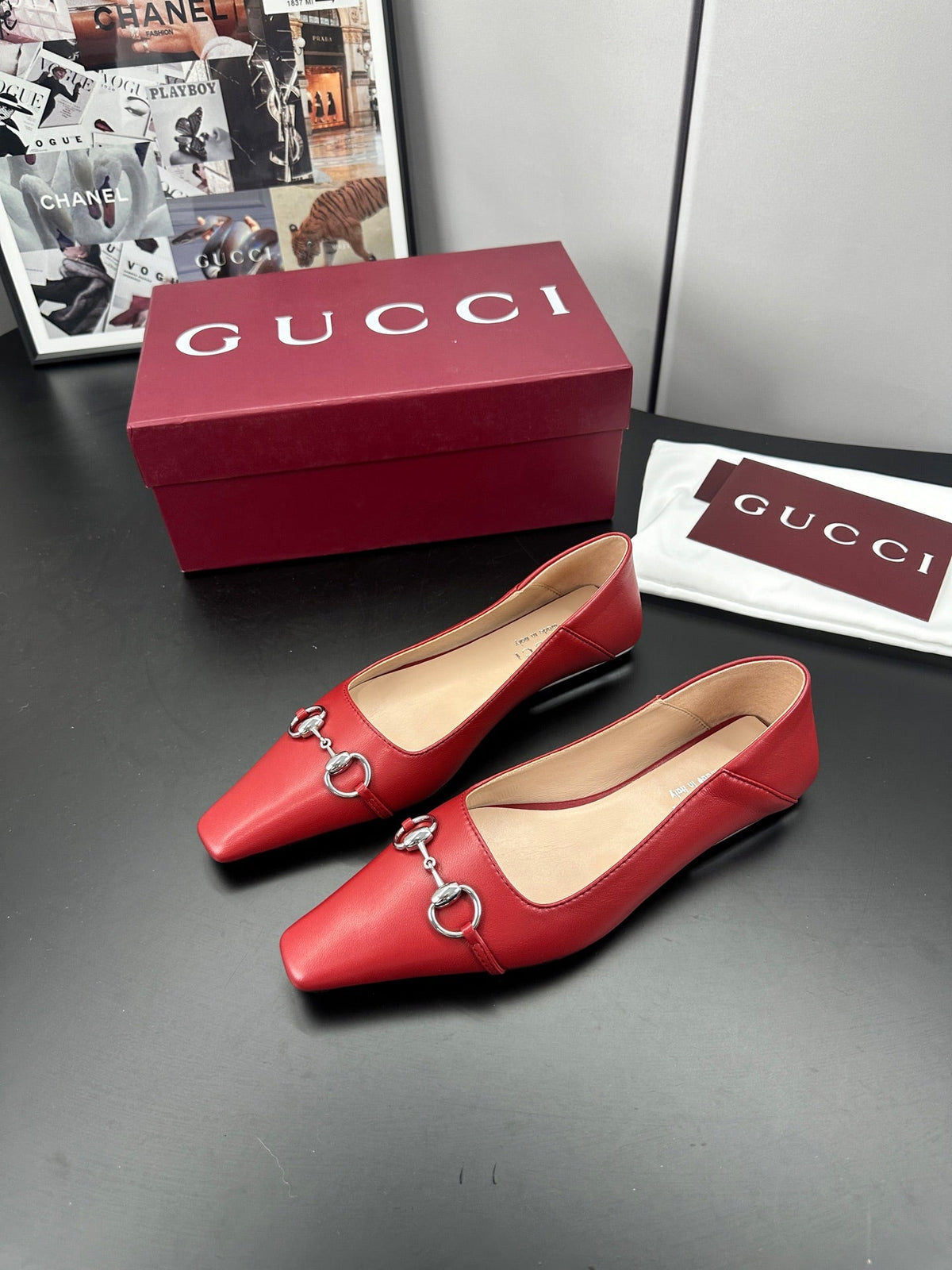 Gucci 26S Vittoria Ballerina Shoes In Red Calfskin