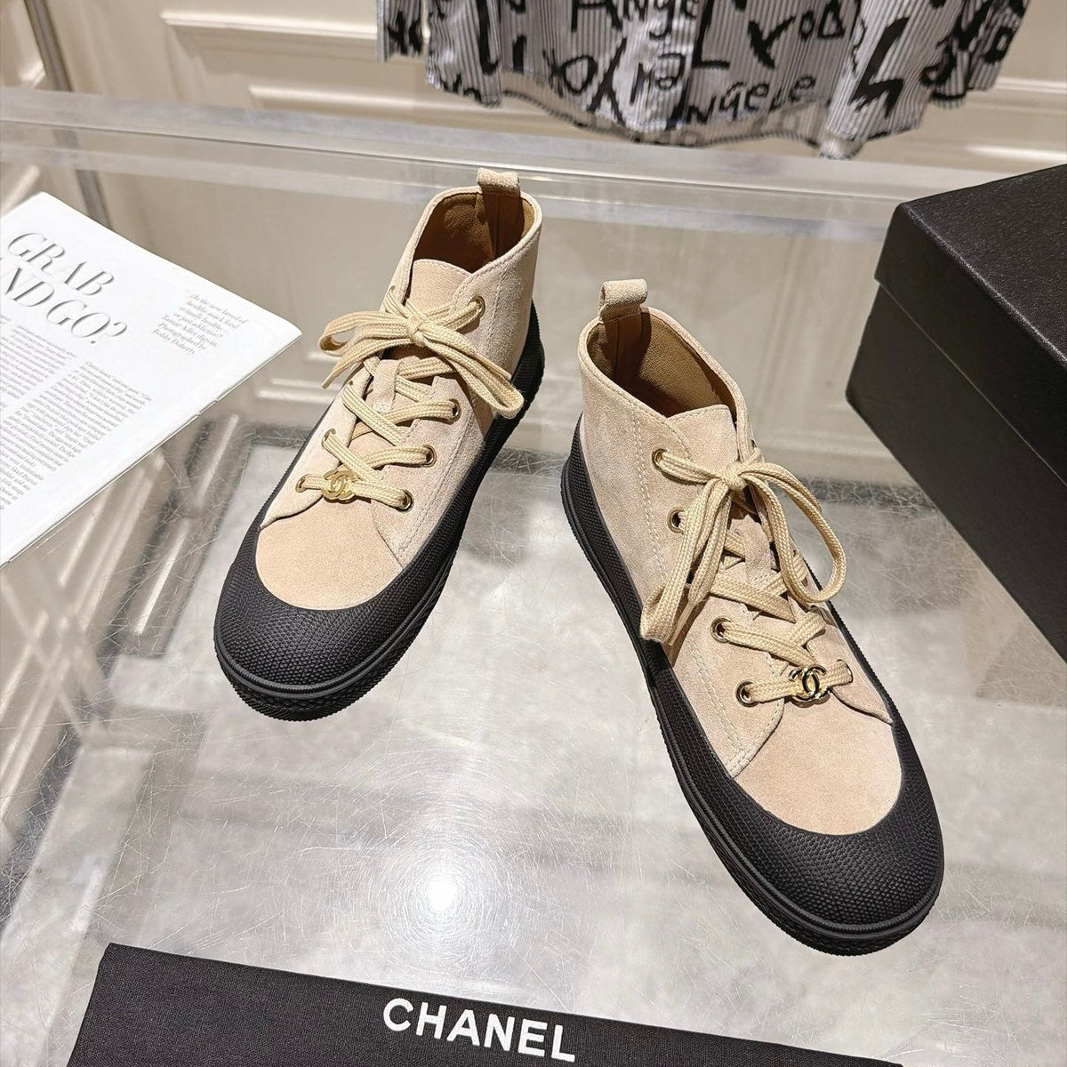CC 26s Lace-Up High-Top Sneakers Beige Suede 164805