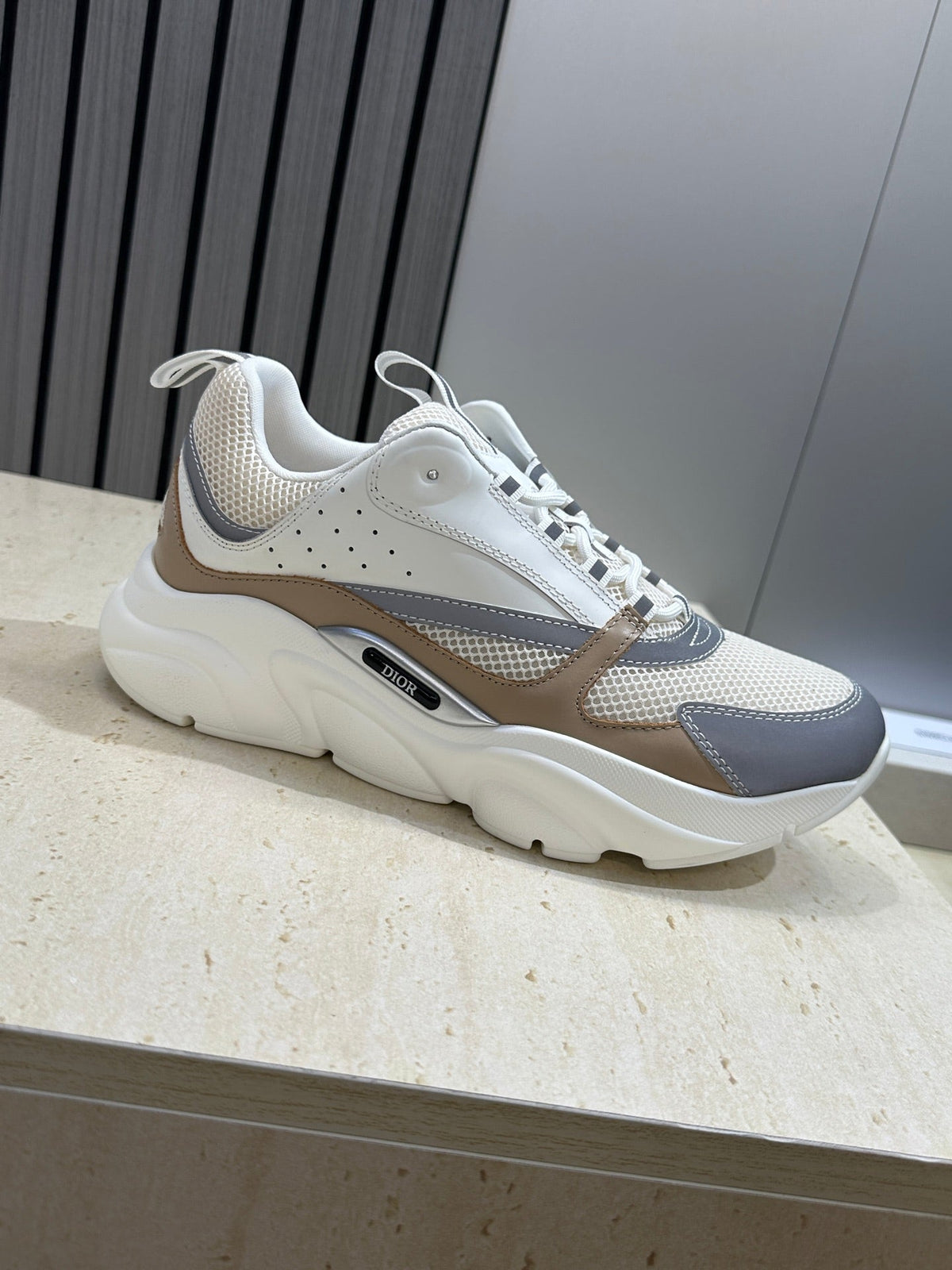 CD 26s Men B22 Sneakers White Grey Khaki Mesh 391485