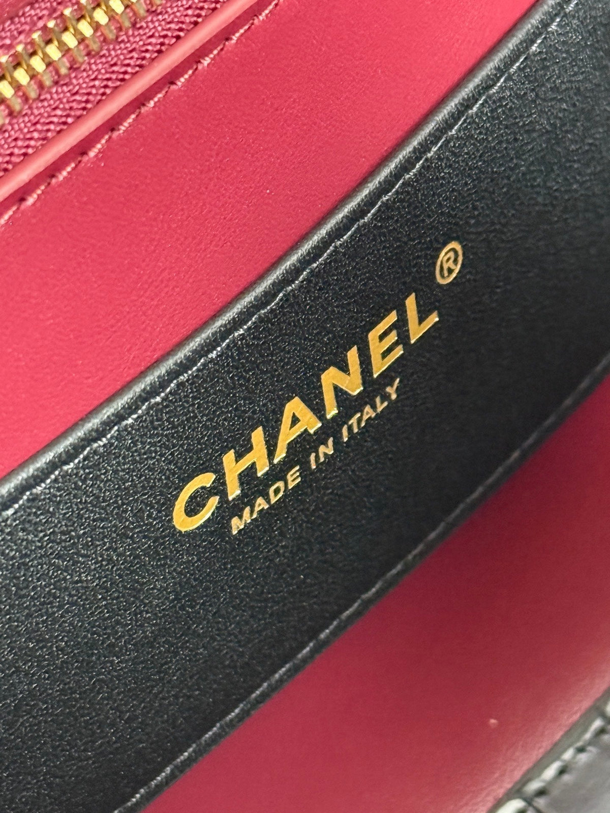 Chanel 2026 Cerf Executive Shopper Tote Bag 28cm Calfskin