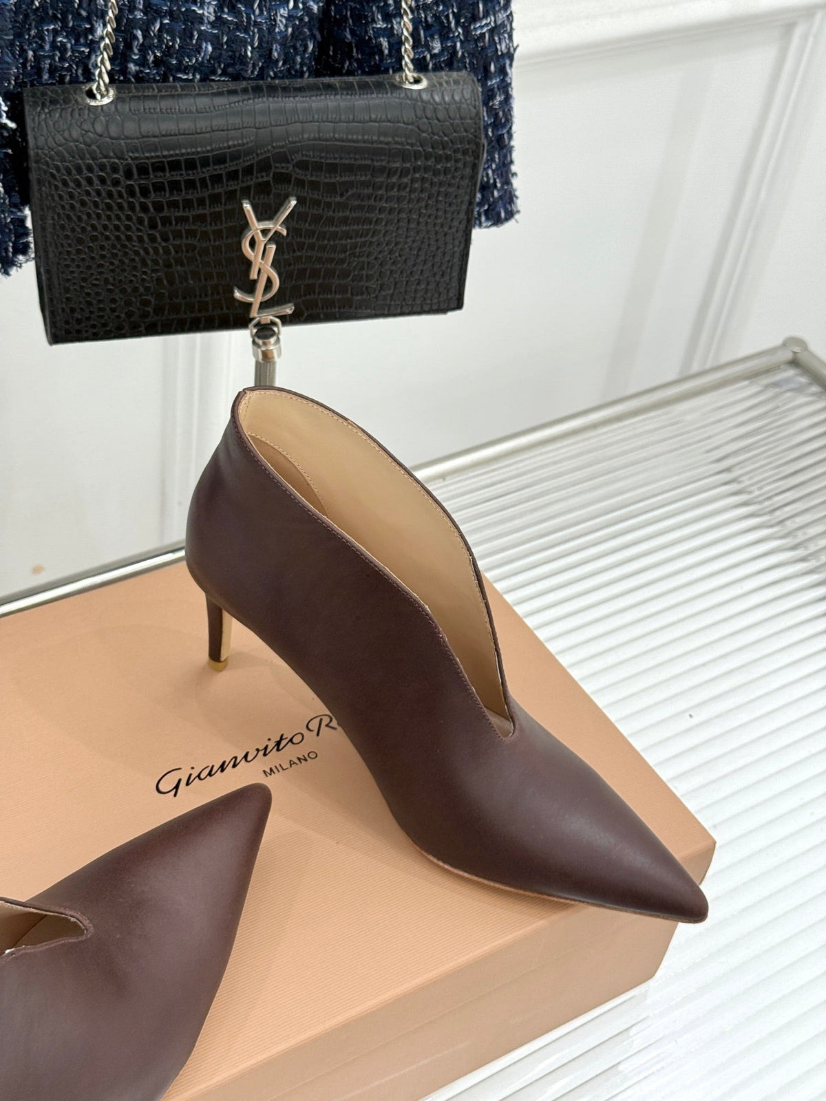 GR 26s Vania Pumps 9cm Brown Leather 175085