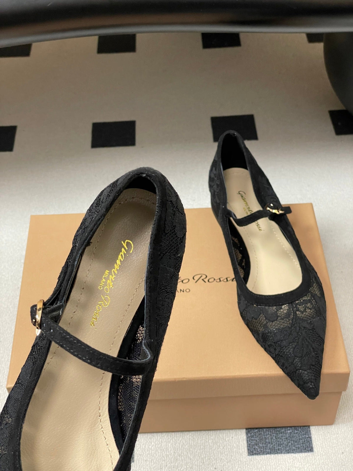 GR 26s Mary Jane Black Lace 164800