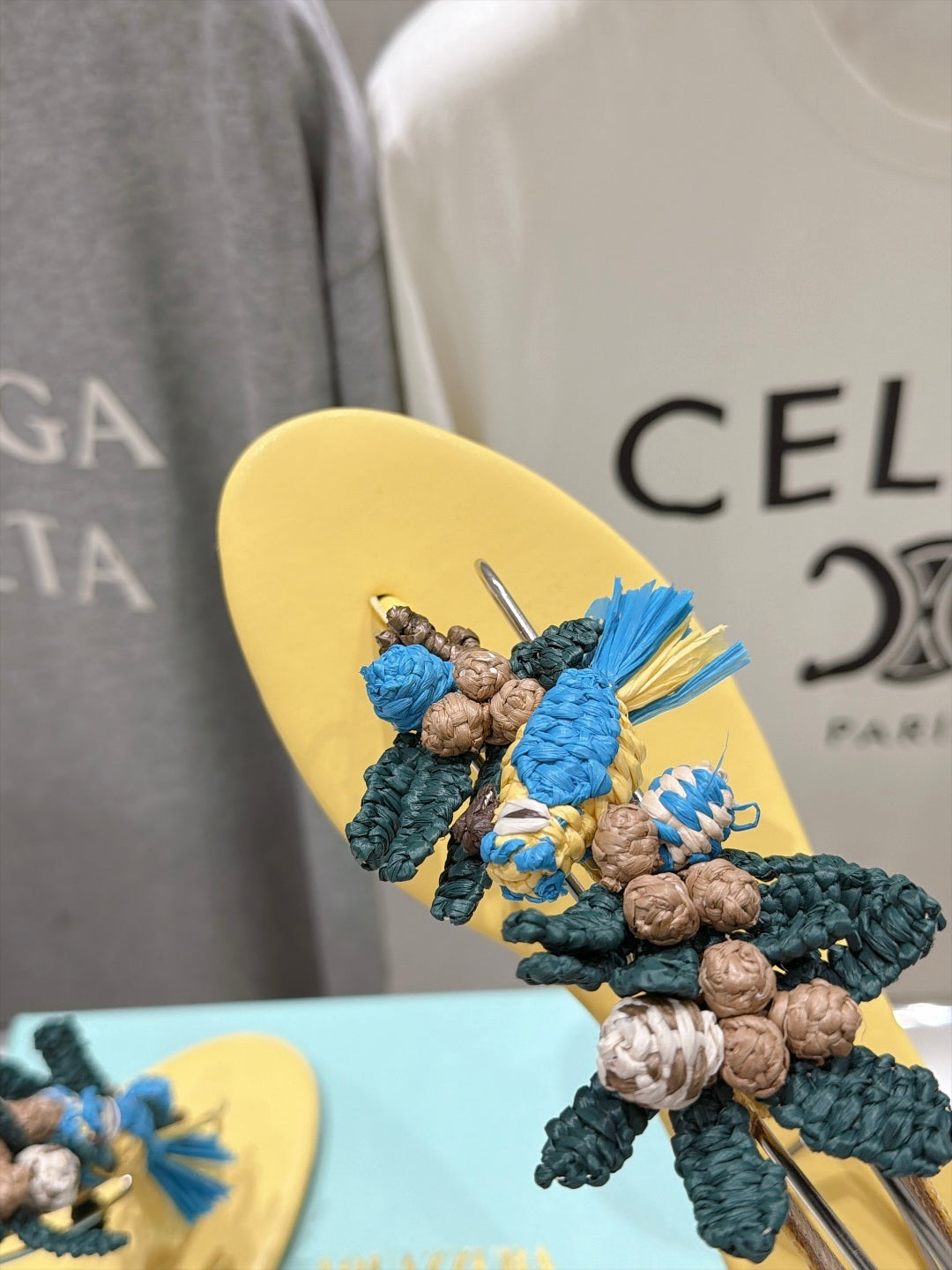 Aquazzura 26s Floral Applique Thong Sandals Yellow Calfskin 394821