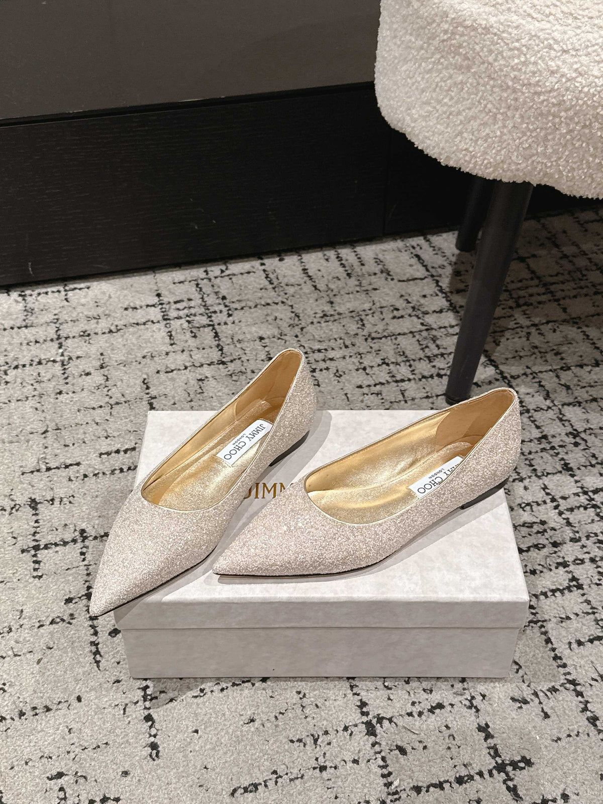 Jimmy Choo 26S Pointed Flats Champagne Gold Glitter 481539