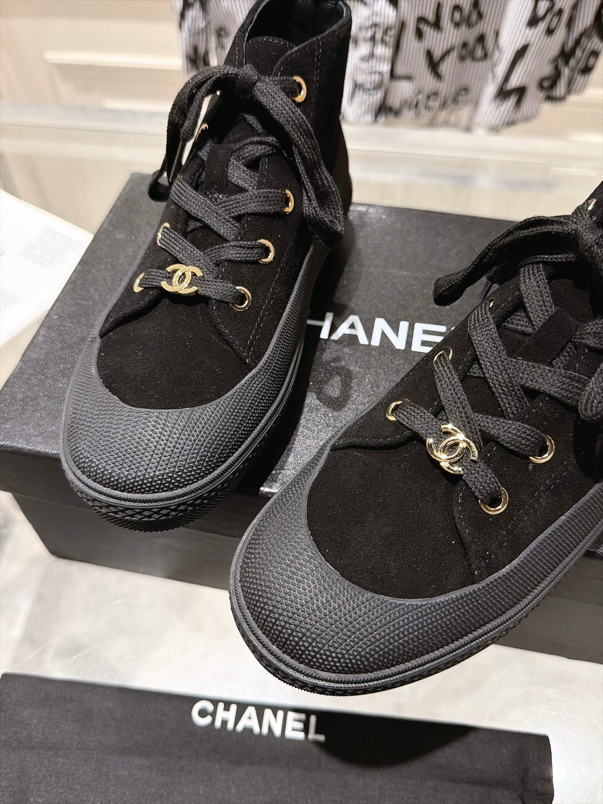 CC 26s Lace-Up High-Top Sneakers Black Suede 164804