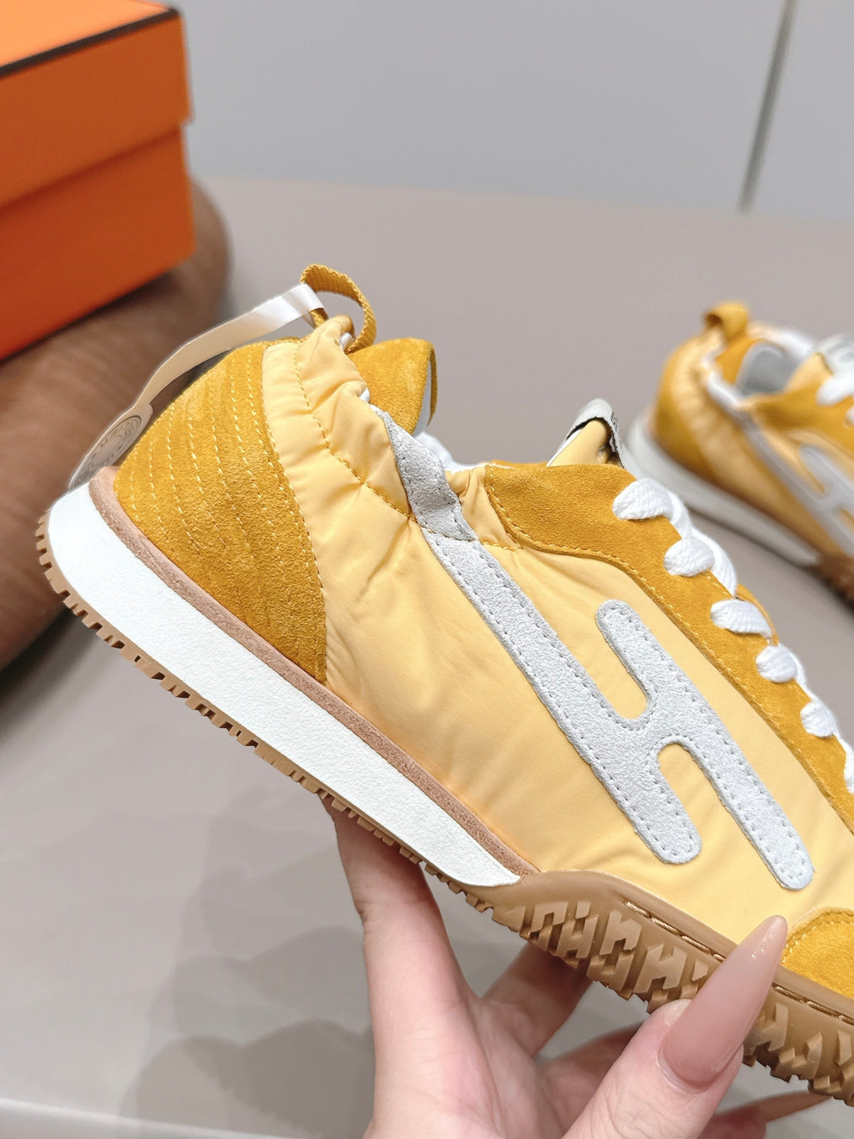 HM 26S Bouncing Sneakers Yellow Nylon Suede