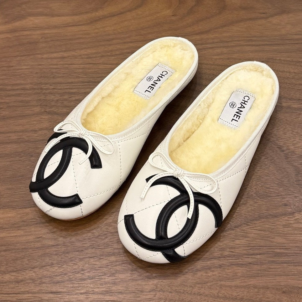 Chanel 2026 Cambon Mule Leather Wool 173187