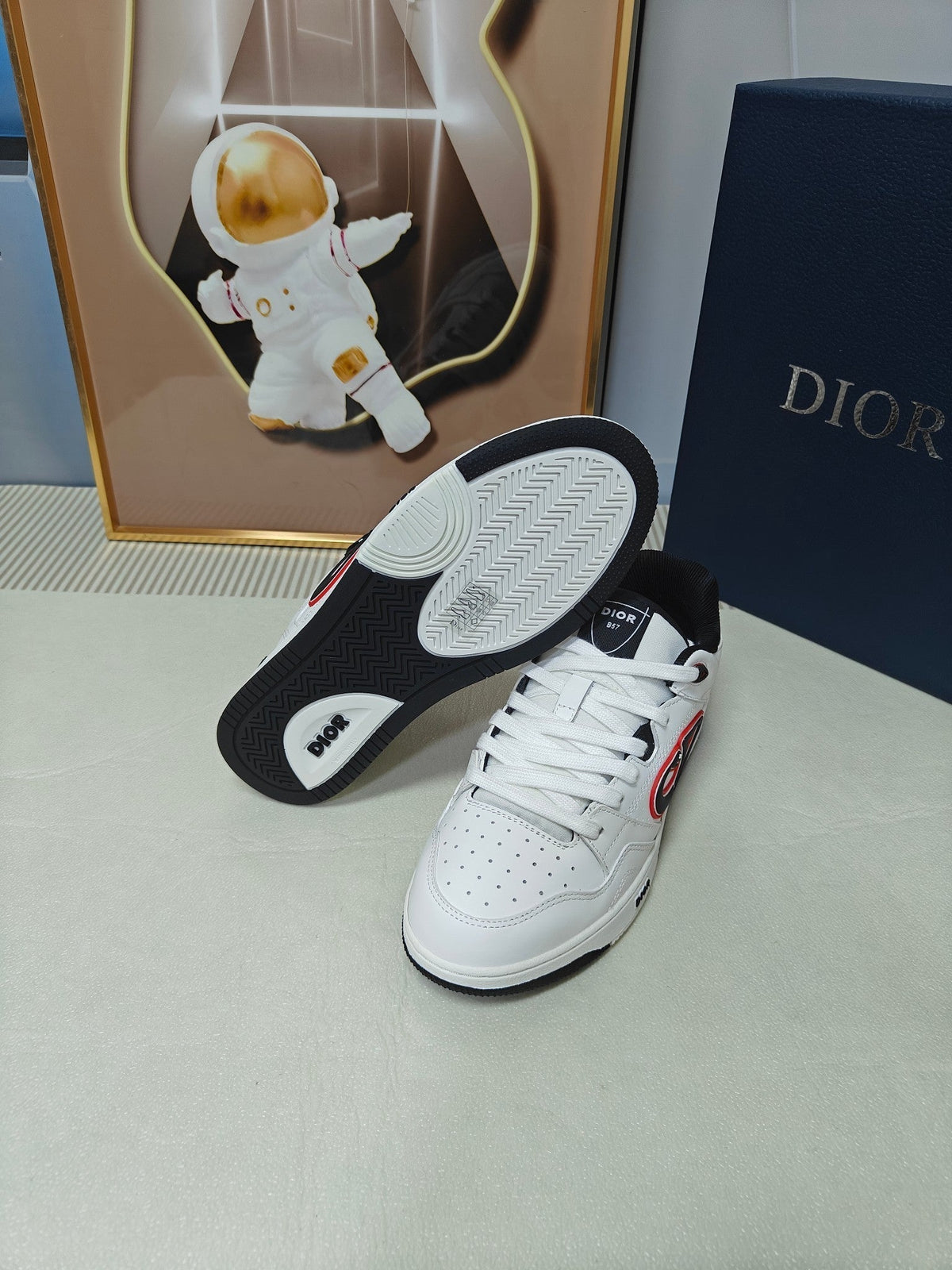 CD 26s Low Top Sneaker White Black Calfskin 518394