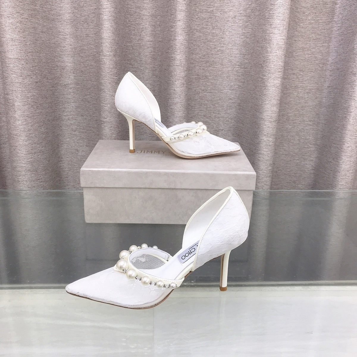 Jimmy Choo 26S High Heels 8.5cm White Lace Pearl-Embellished 395174