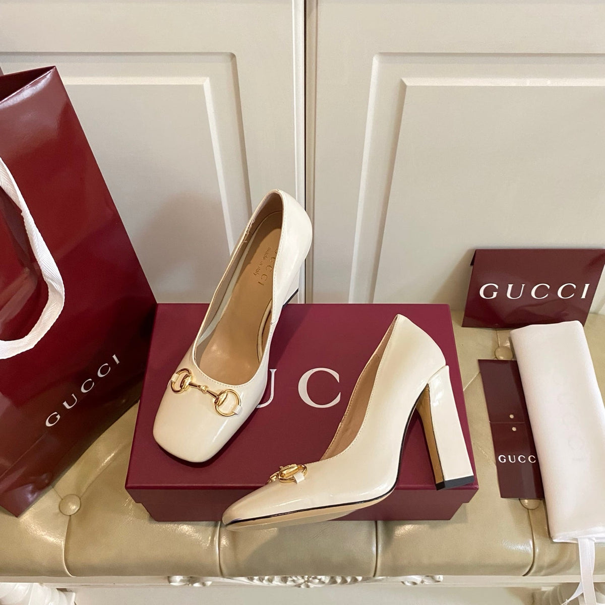 Gucci 26s Horsebit Mid-Heel Pumps 10cm Cream White Calfskin