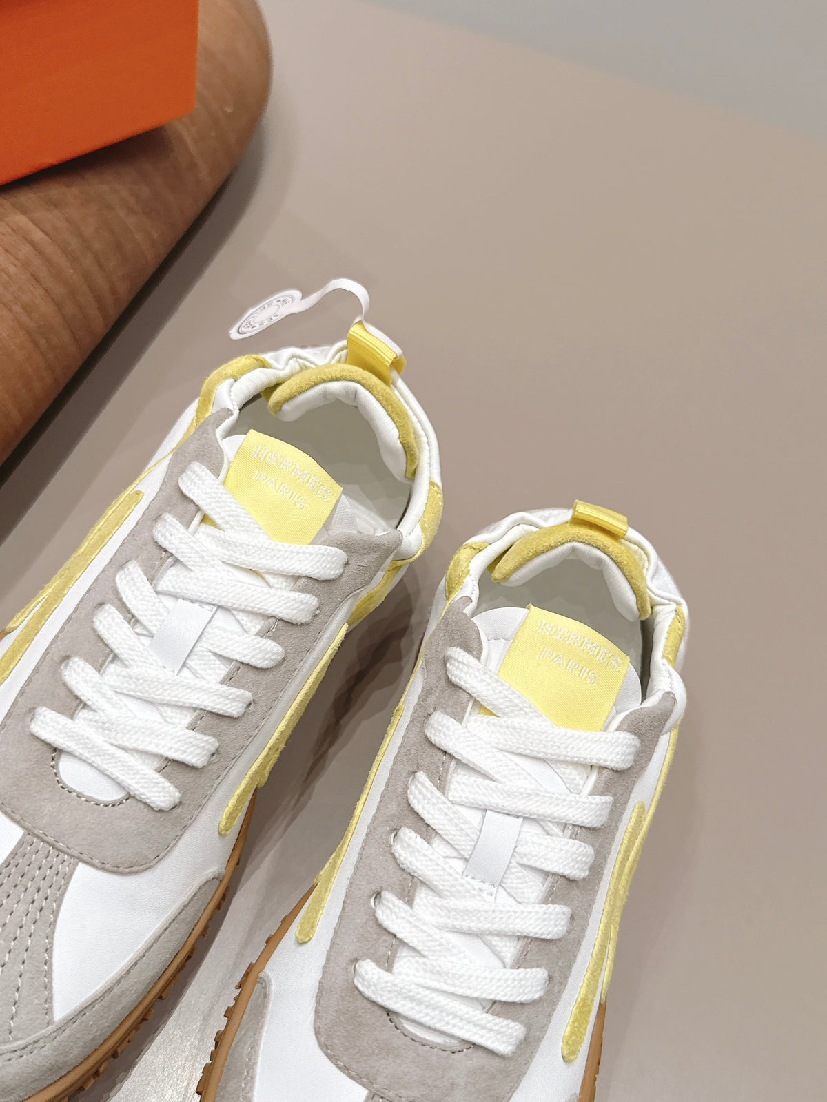 HM 26S Bouncing Sneakers White Calfskin Light Grey Yellow Suede