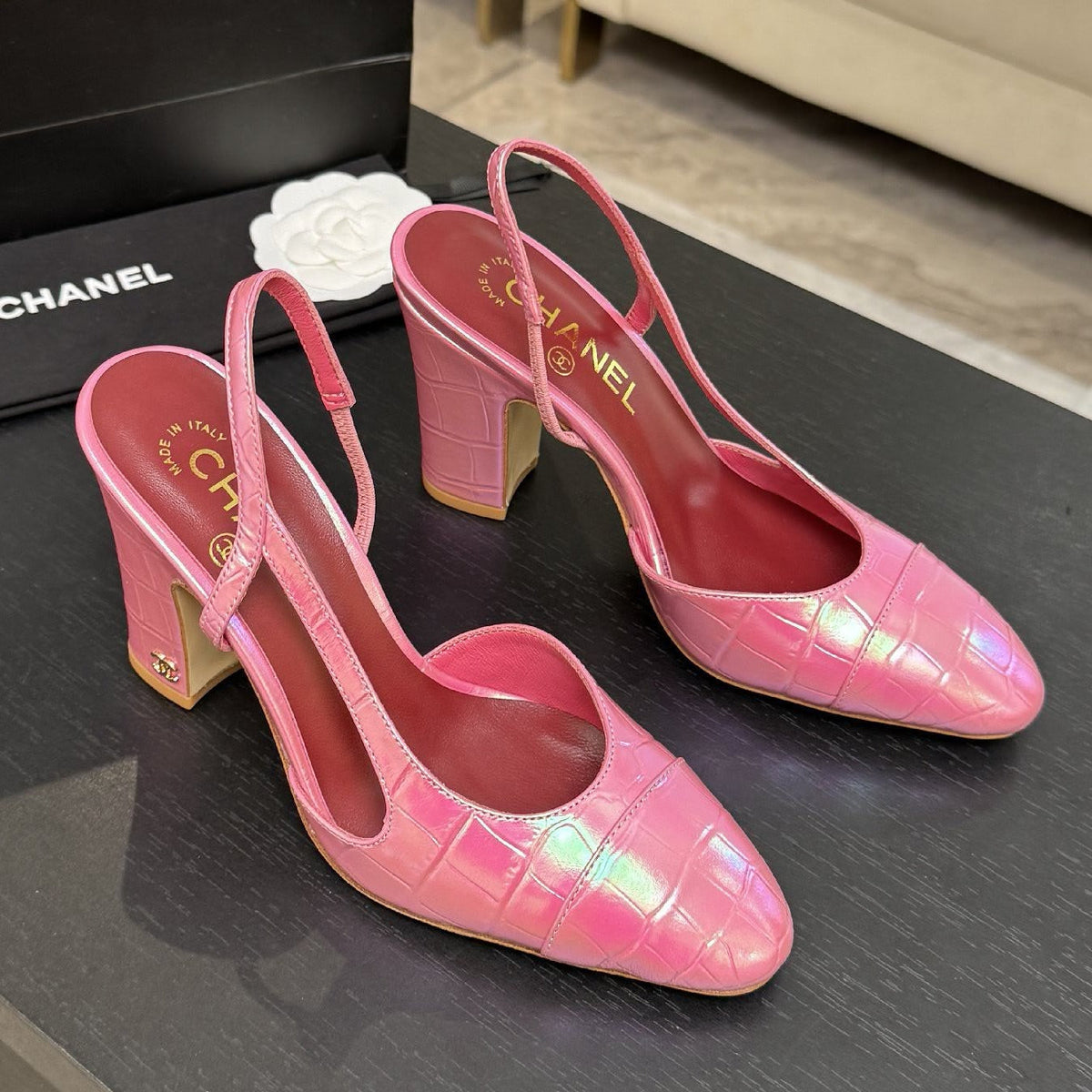 Chanel 2026 Two-Tone Slingback 7.0cm Cowhide 168116