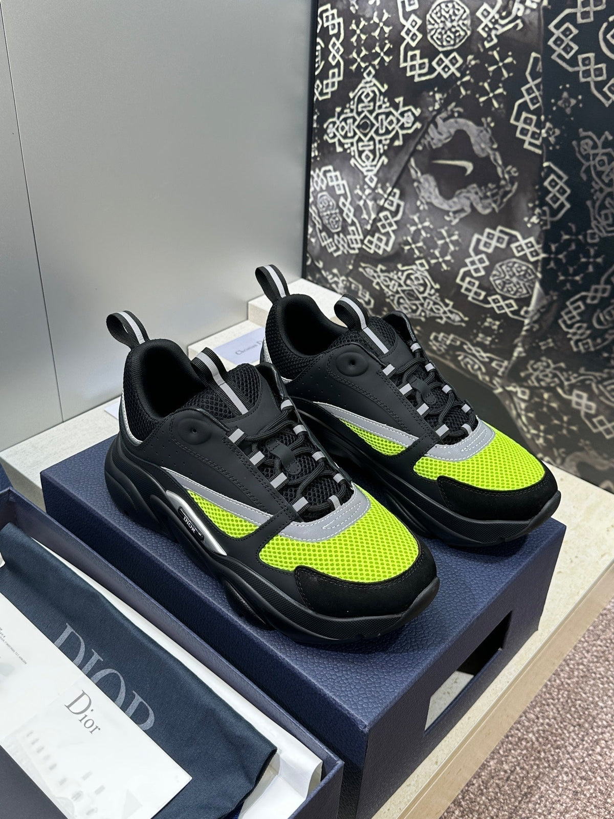 CD 26s Men B22 Sneakers Black Neon Green Mesh 729415