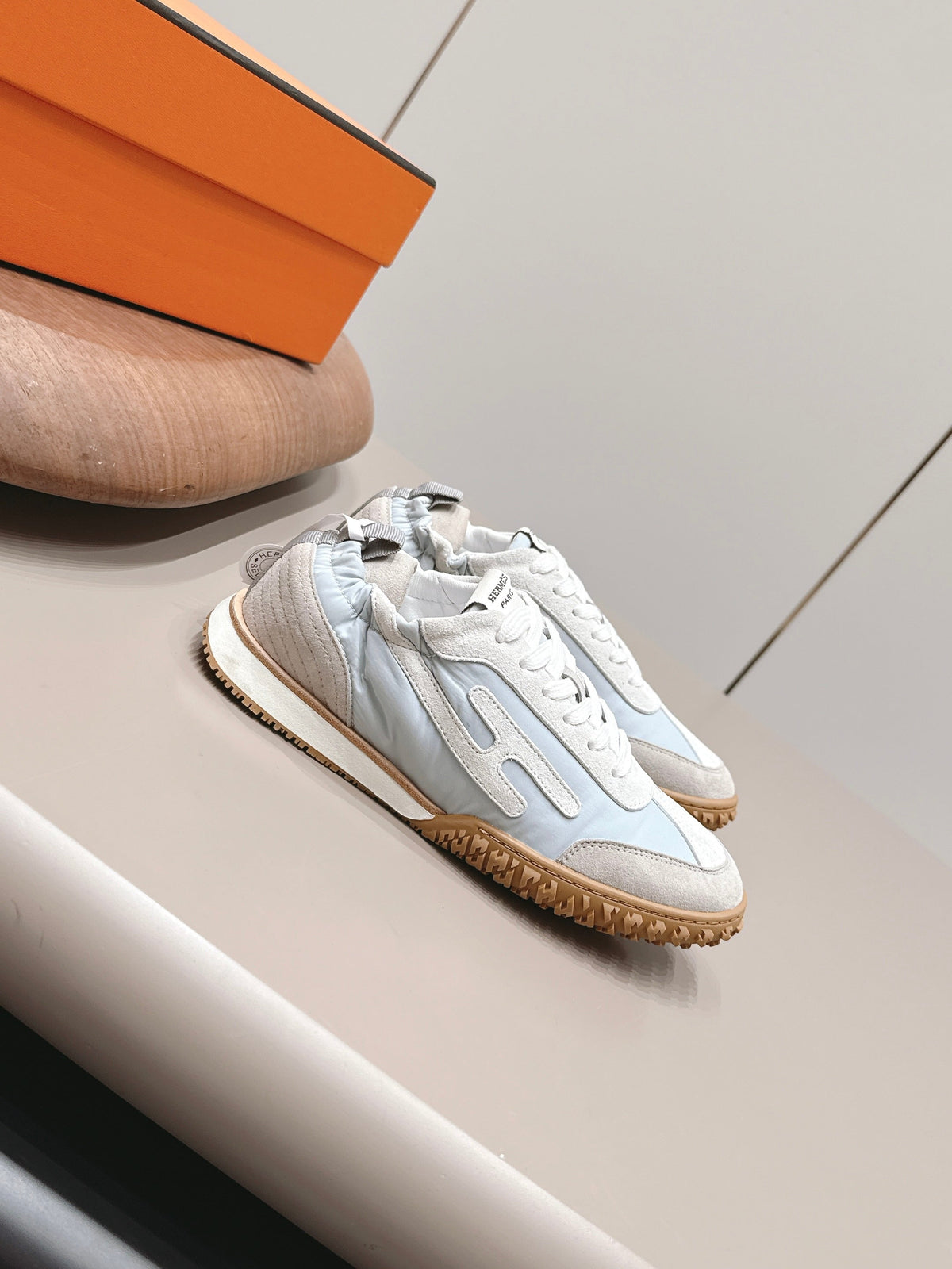 HM 26S Bouncing Sneakers Ice Blue Nylon Light Grey Suede