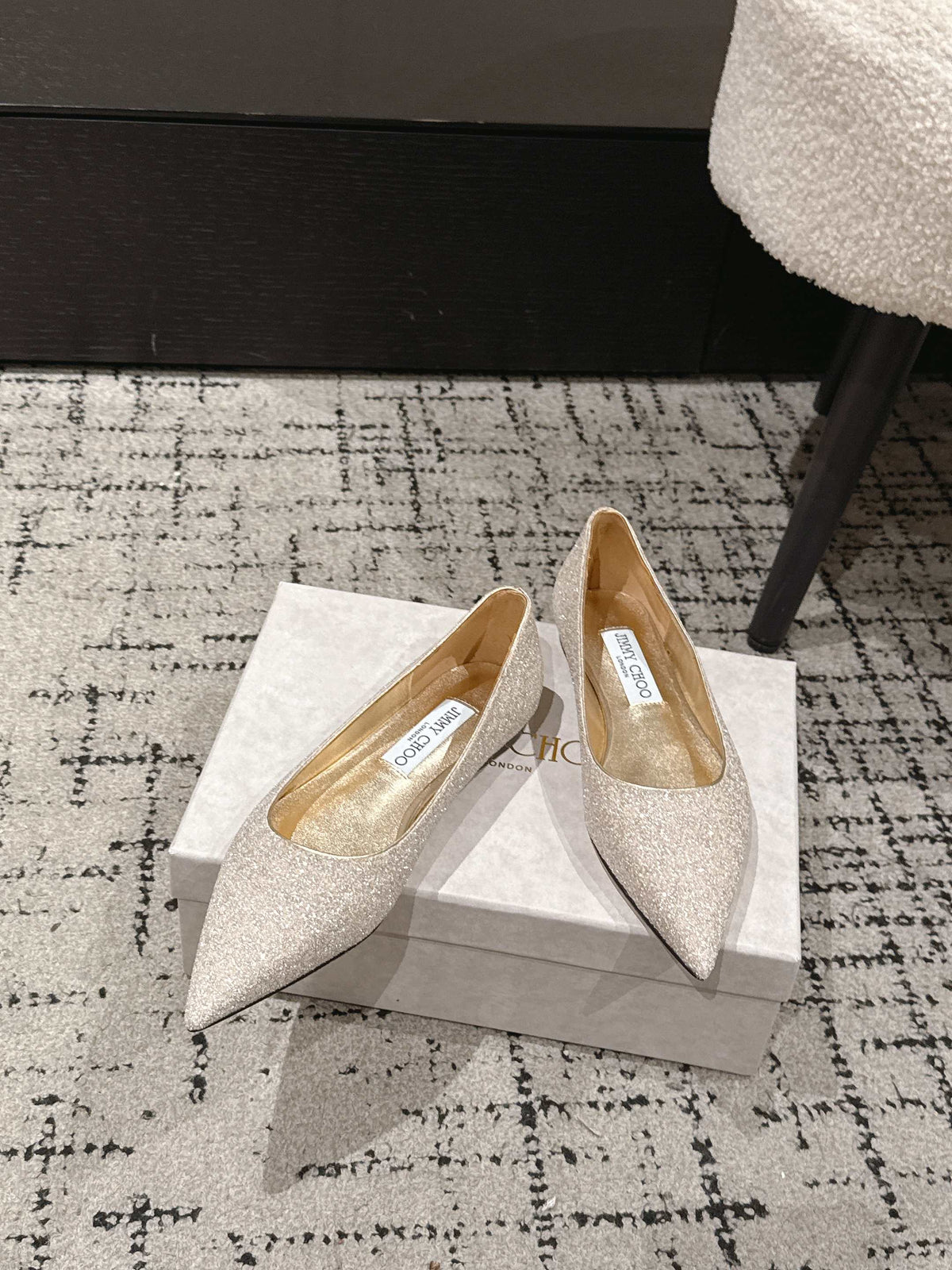 Jimmy Choo 26S Pointed Flats Champagne Gold Glitter 481539
