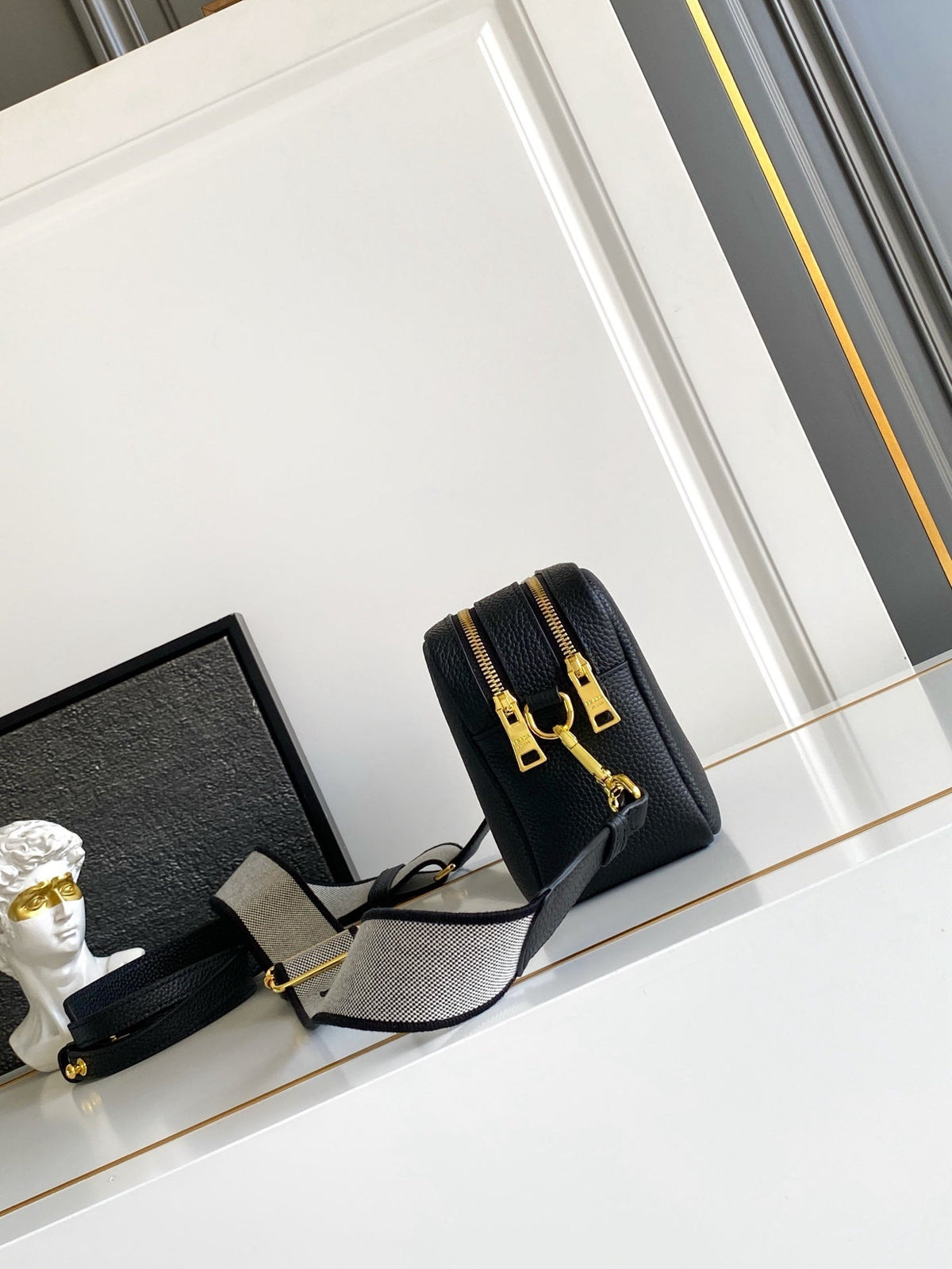 Prada 2026 Small Shoulder Bag 22cm Leather