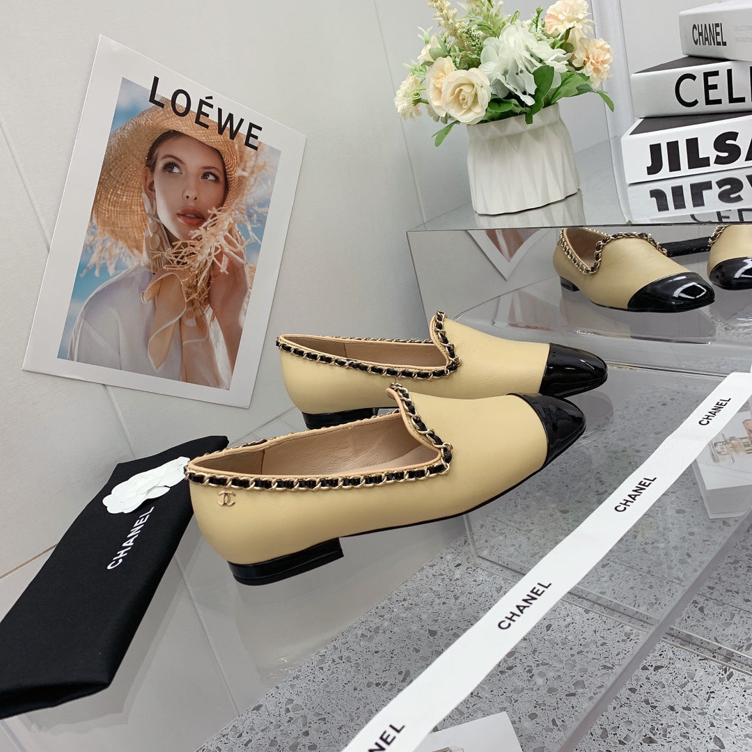 Chanel 2026 Chain Trim Loafers Sheepskin 162112